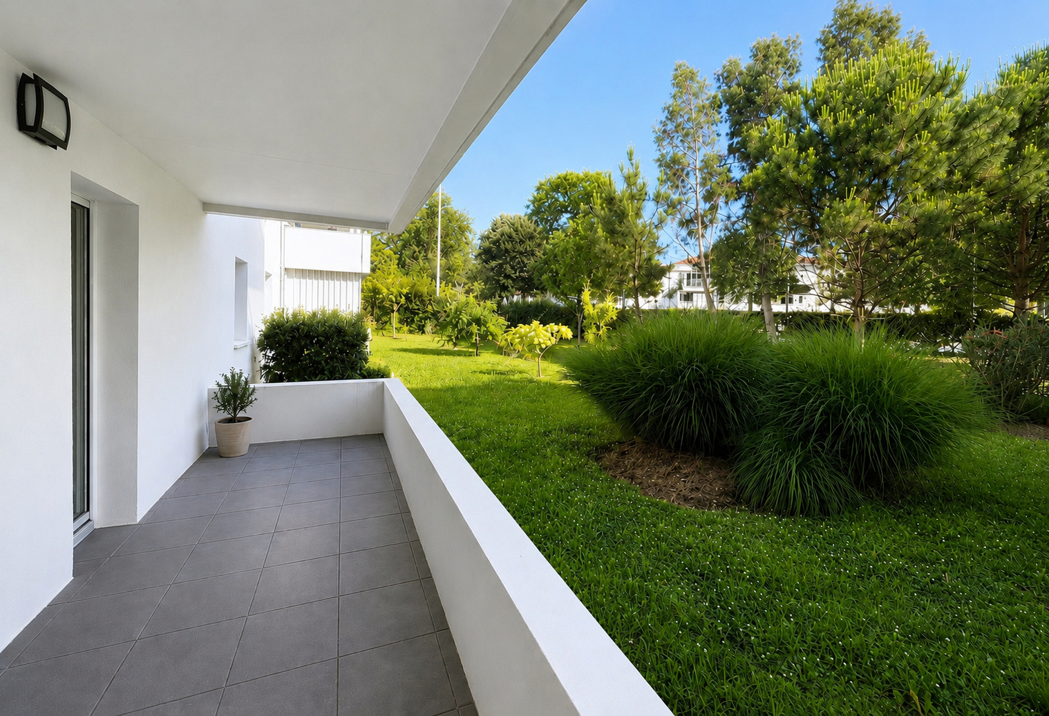Photo 2 — Agence Laforet Bayonne