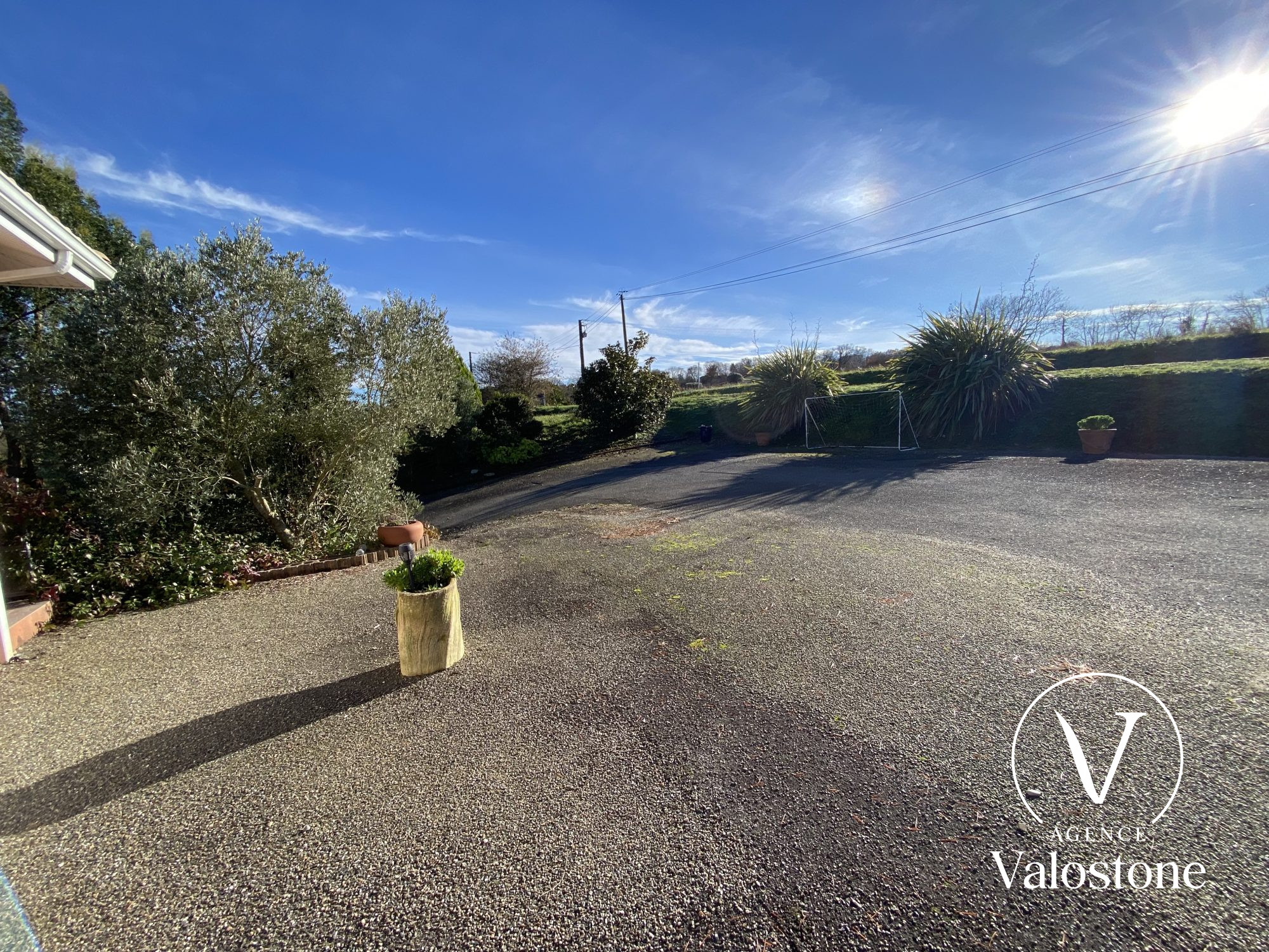 Photo 26 — VALOSTONE INTERNATIONAL