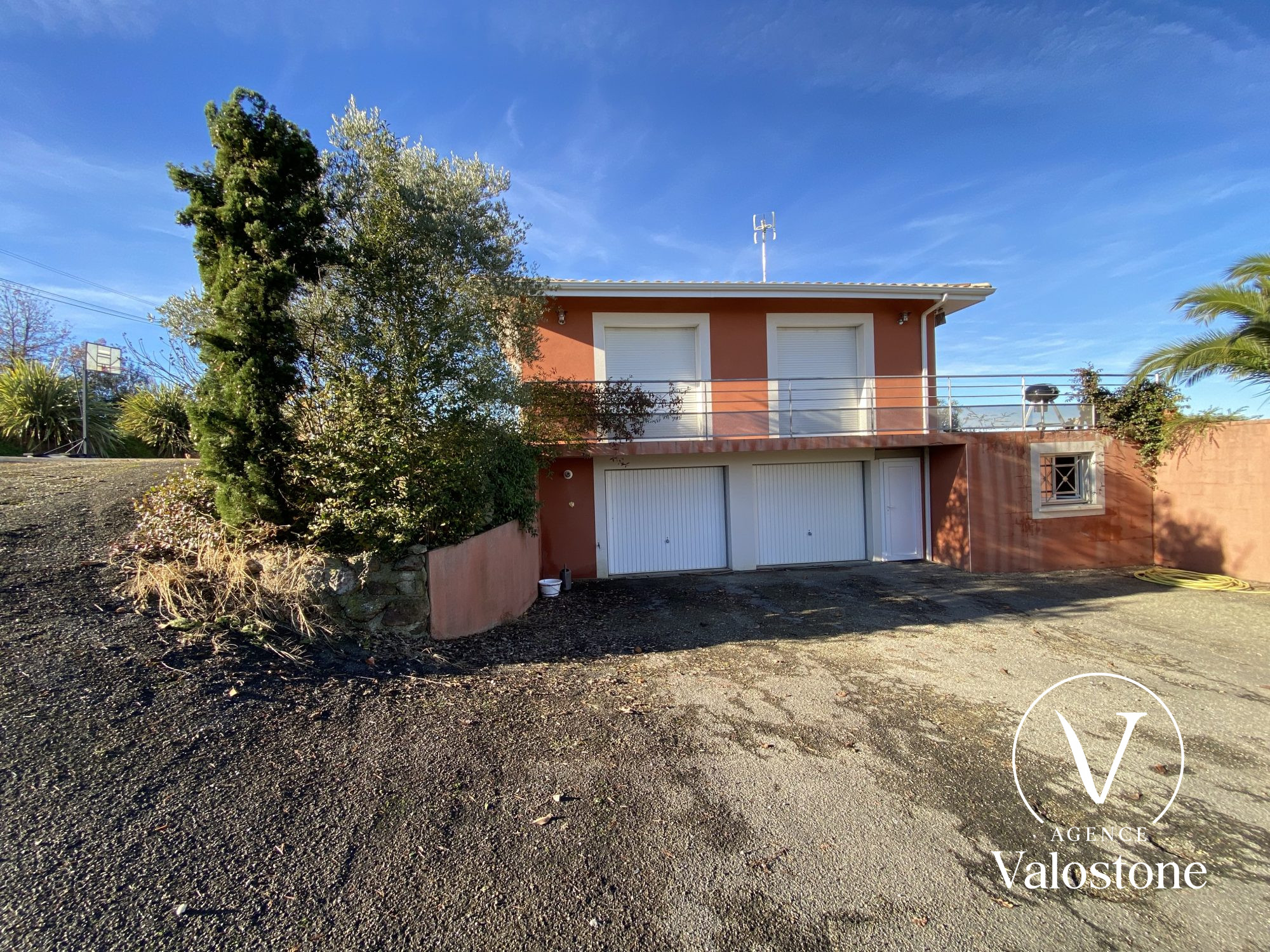 Photo 12 — VALOSTONE INTERNATIONAL