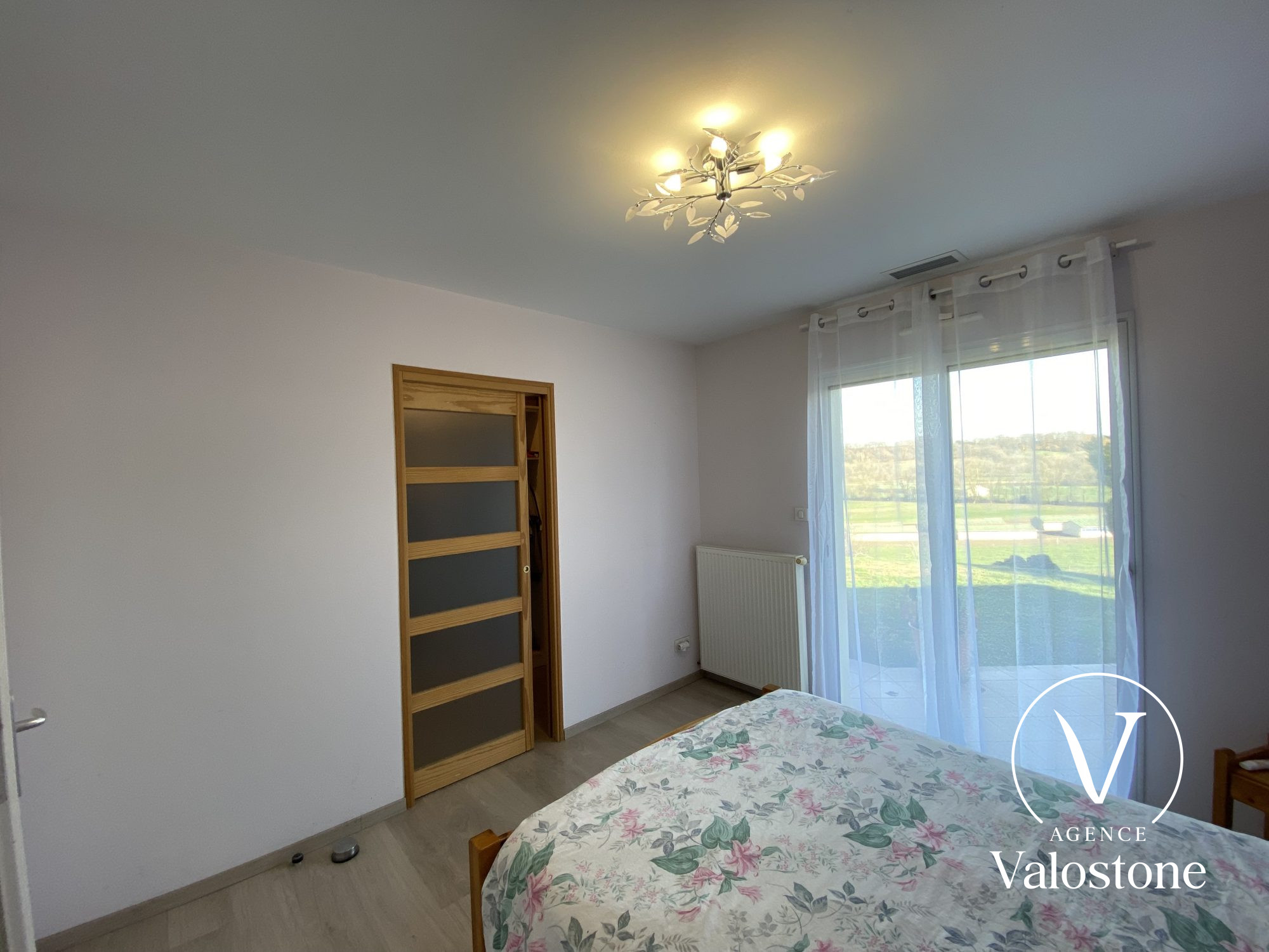 Photo 10 — VALOSTONE INTERNATIONAL