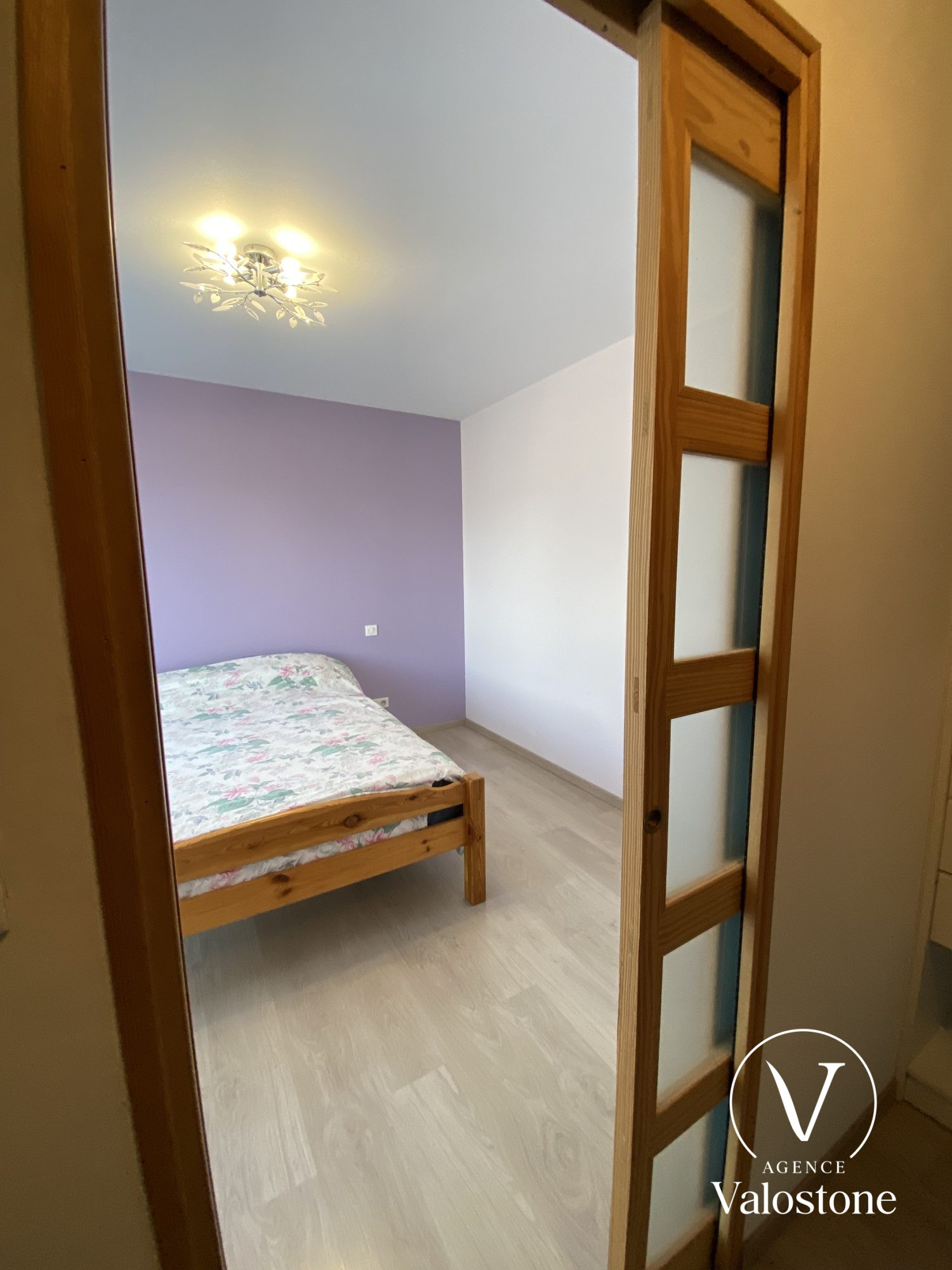 Photo 9 — VALOSTONE INTERNATIONAL