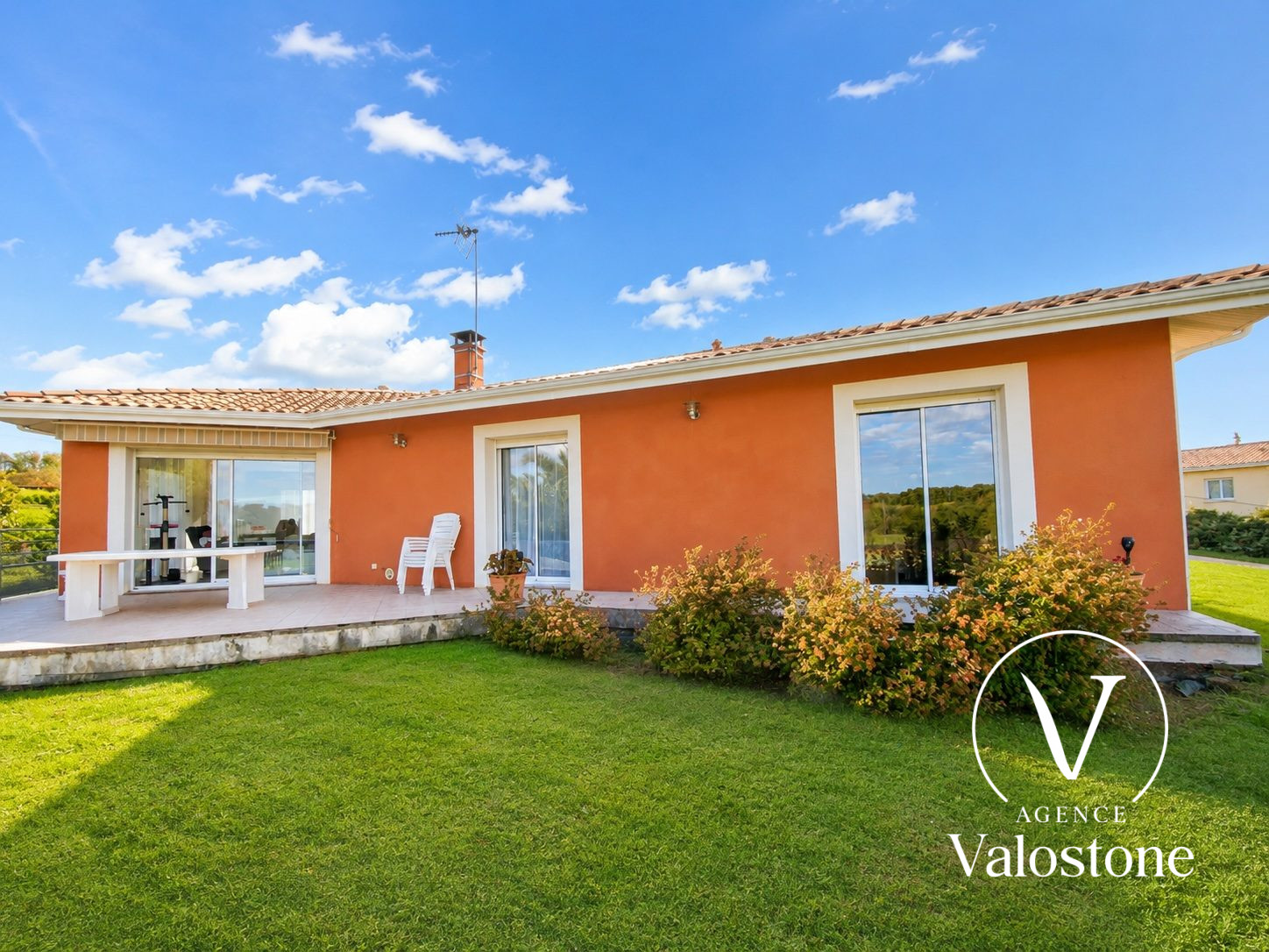 Photo 2 — VALOSTONE INTERNATIONAL