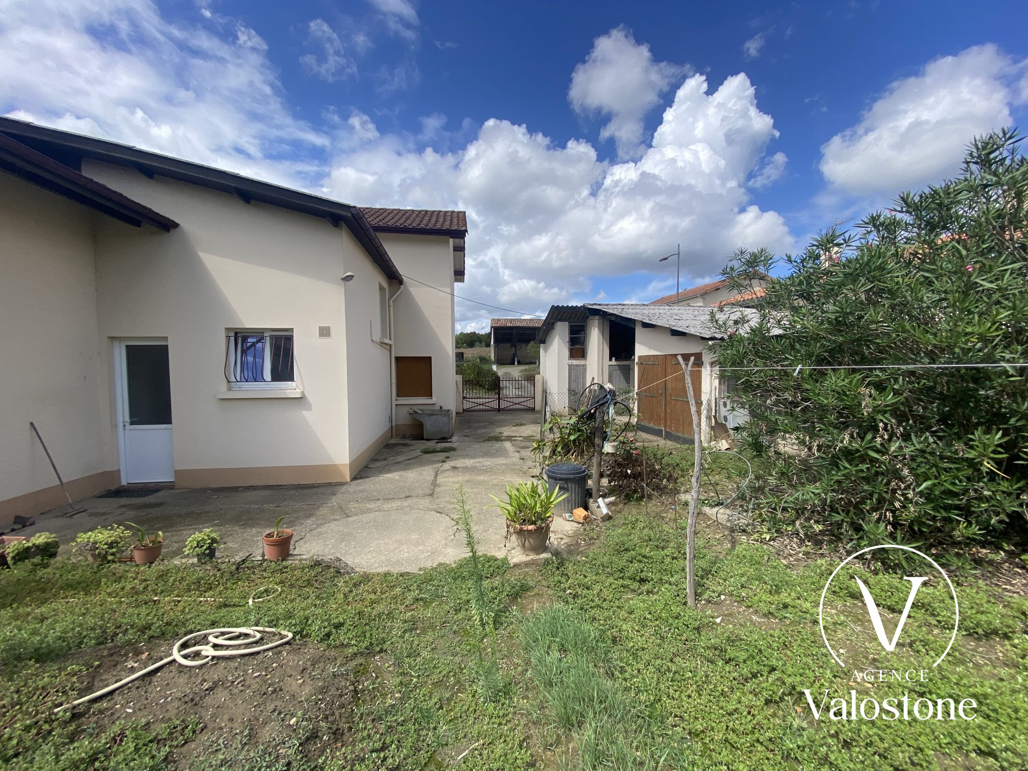Photo 6 — VALOSTONE INTERNATIONAL