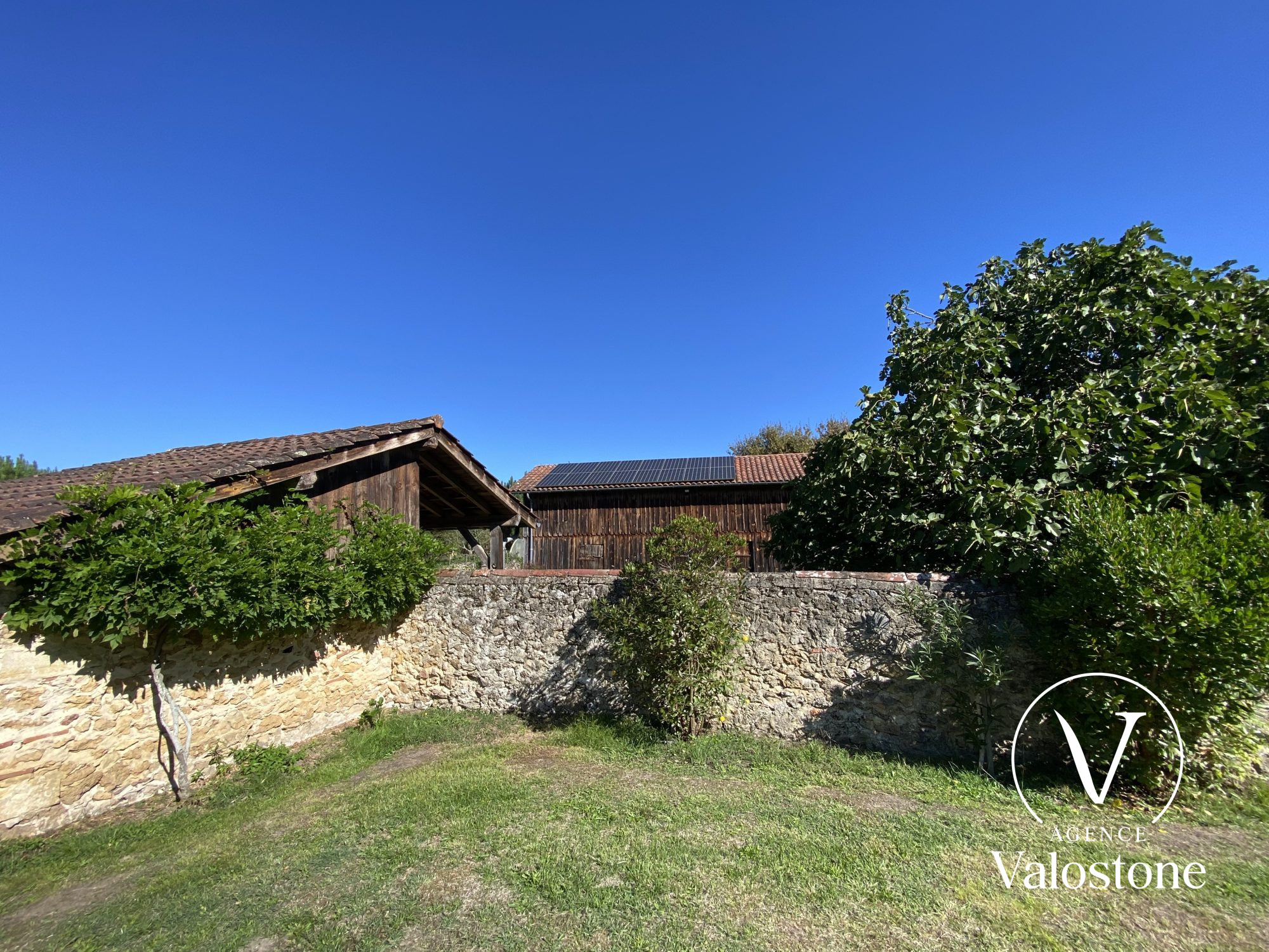 Photo 15 — VALOSTONE INTERNATIONAL