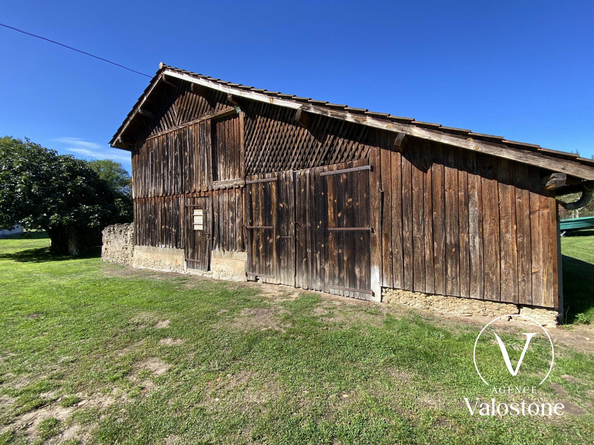 Photo 13 — VALOSTONE INTERNATIONAL