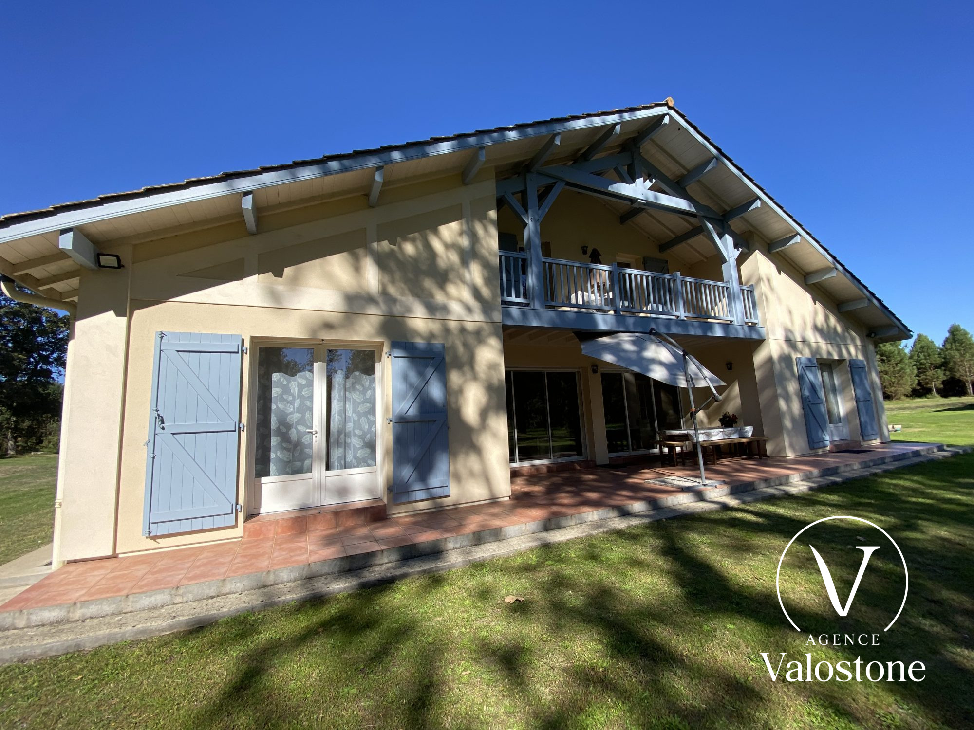 Photo 4 — VALOSTONE INTERNATIONAL