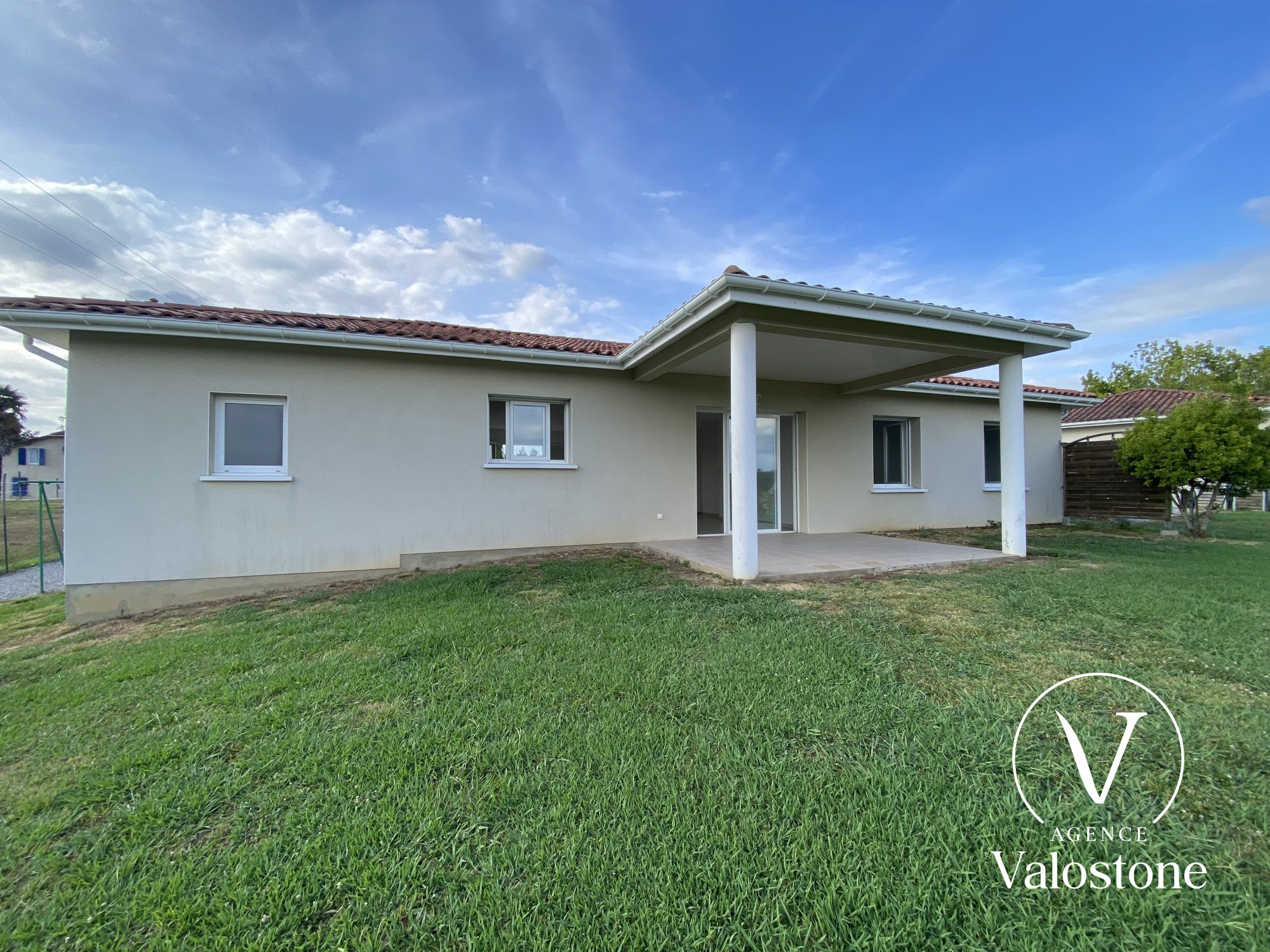 Photo 15 — VALOSTONE INTERNATIONAL