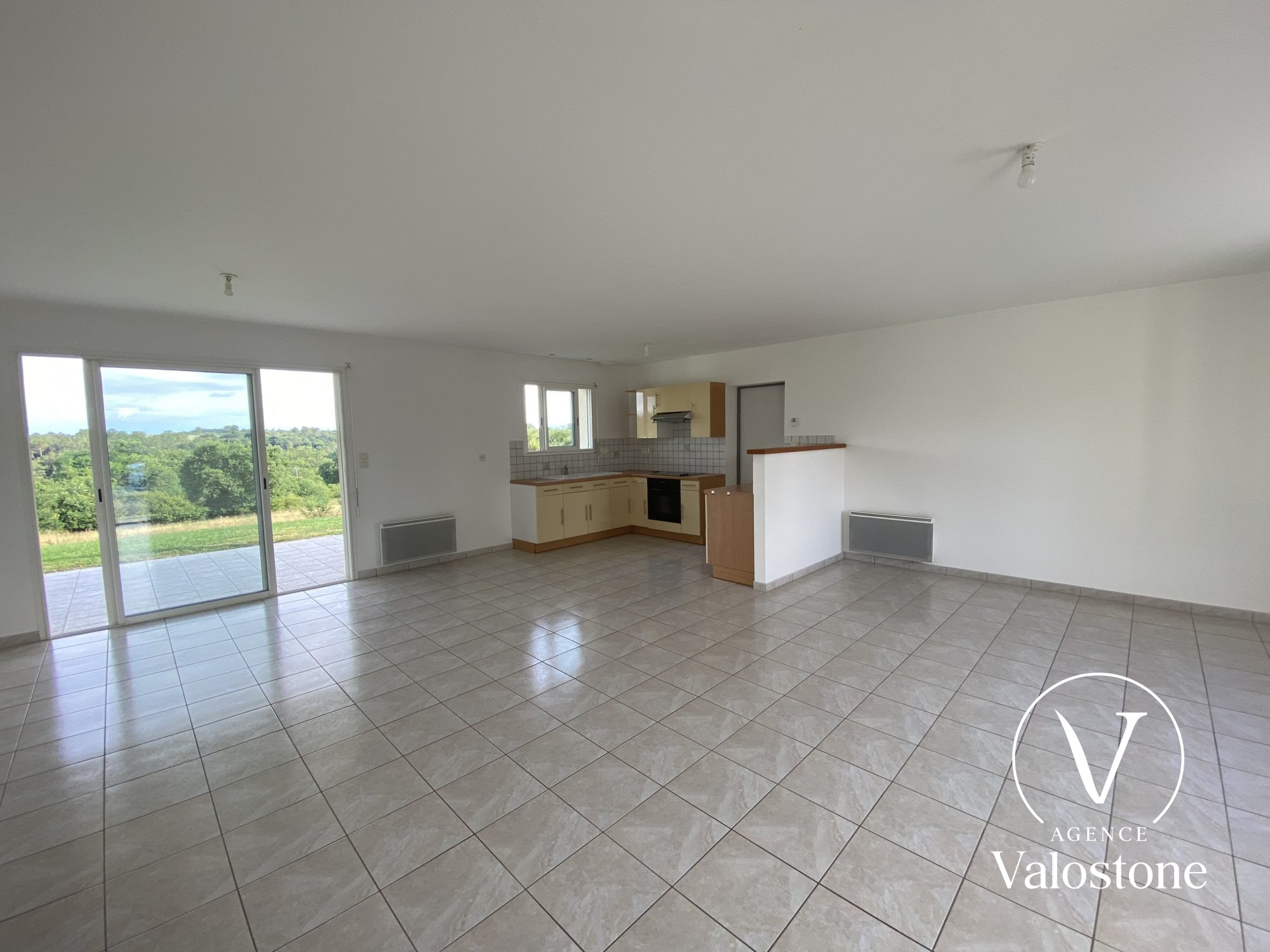 Photo 3 — VALOSTONE INTERNATIONAL