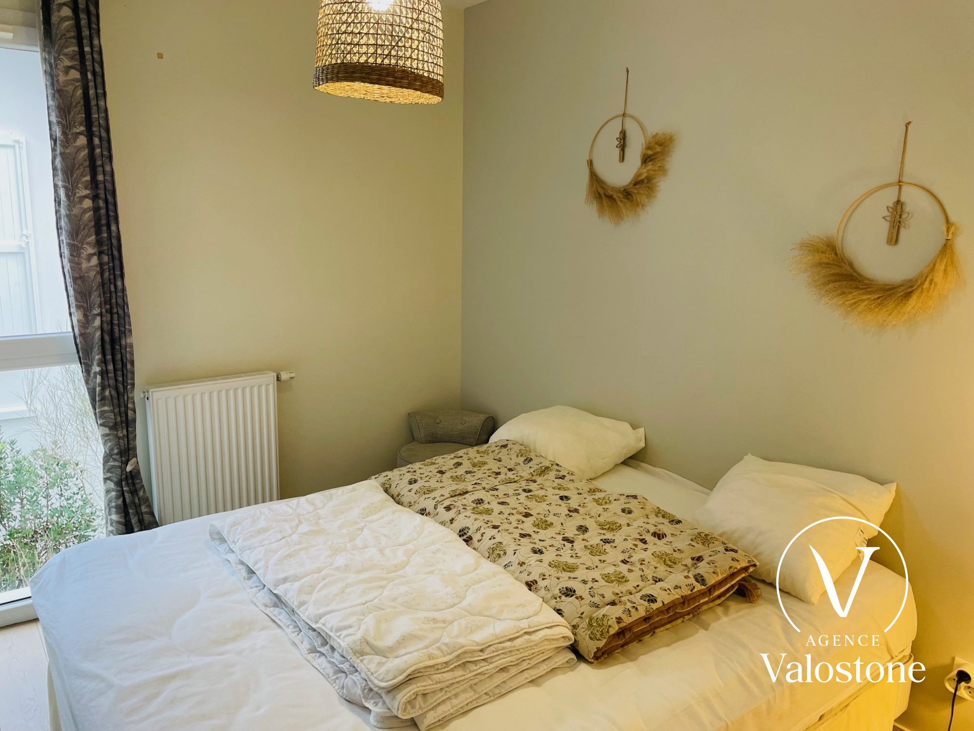Photo 11 — VALOSTONE INTERNATIONAL