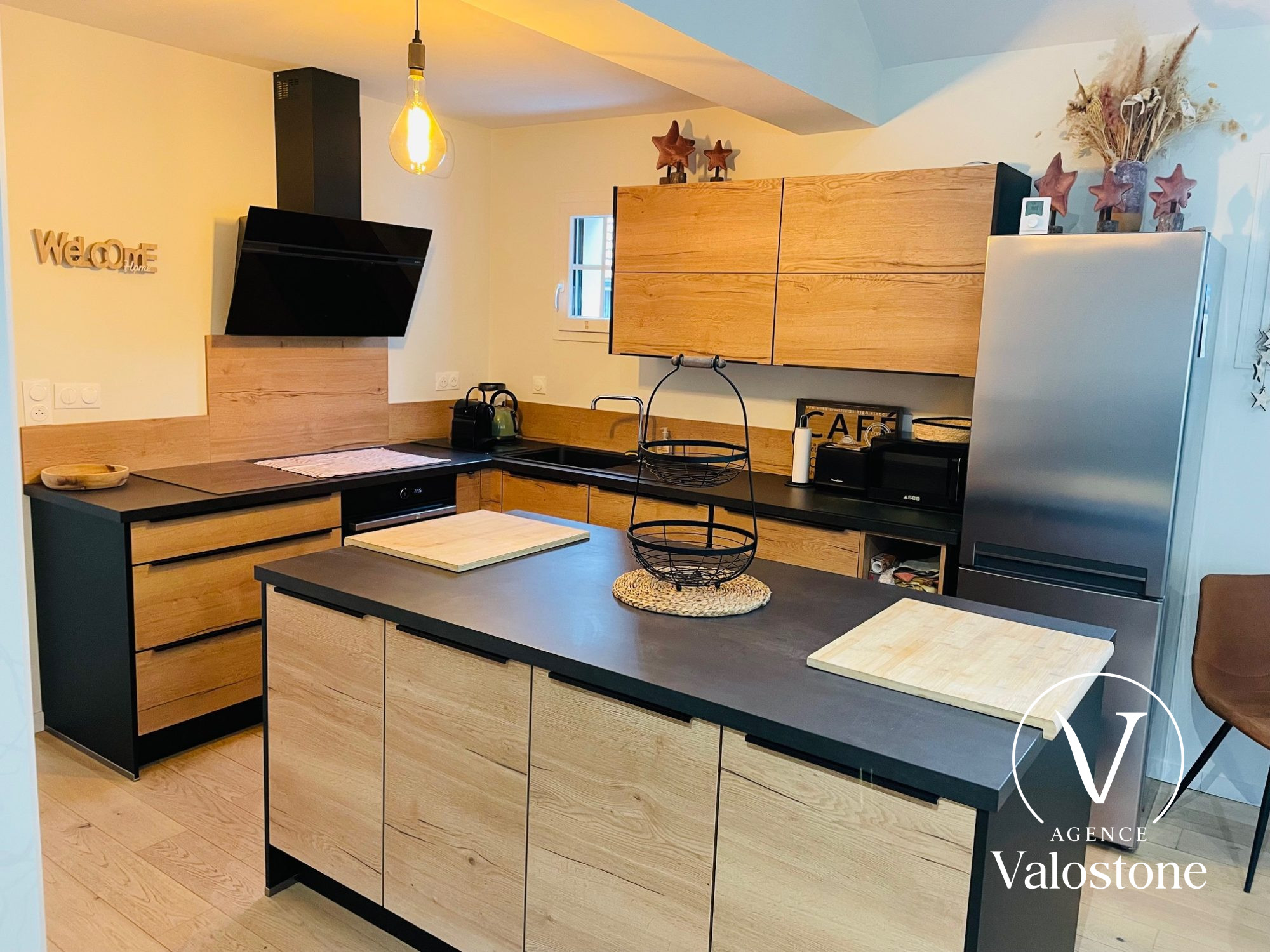 Photo 8 — VALOSTONE INTERNATIONAL