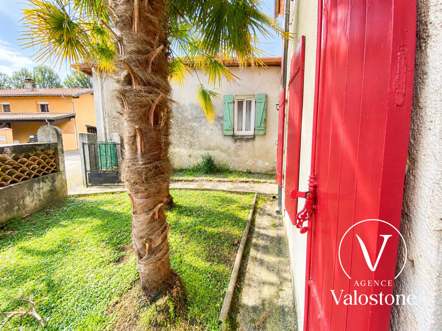 Photo 17 — VALOSTONE INTERNATIONAL