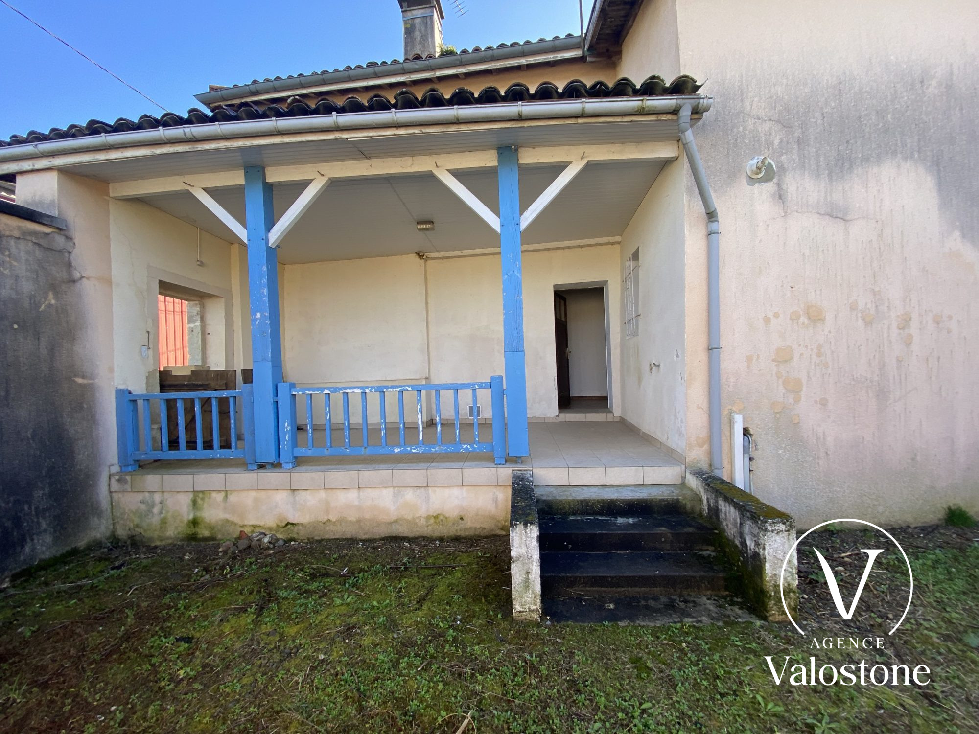 Photo 11 — VALOSTONE INTERNATIONAL