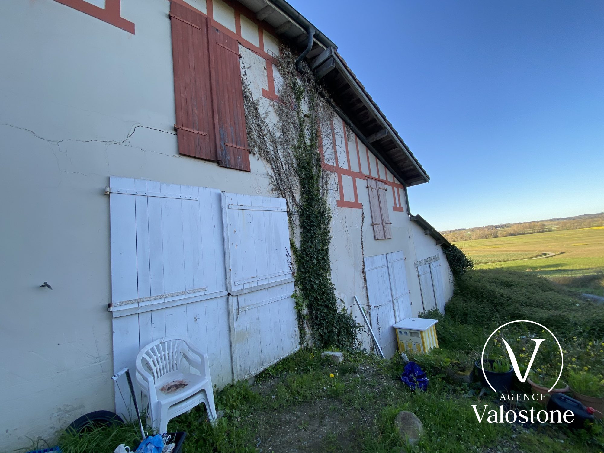 Photo 2 — VALOSTONE INTERNATIONAL