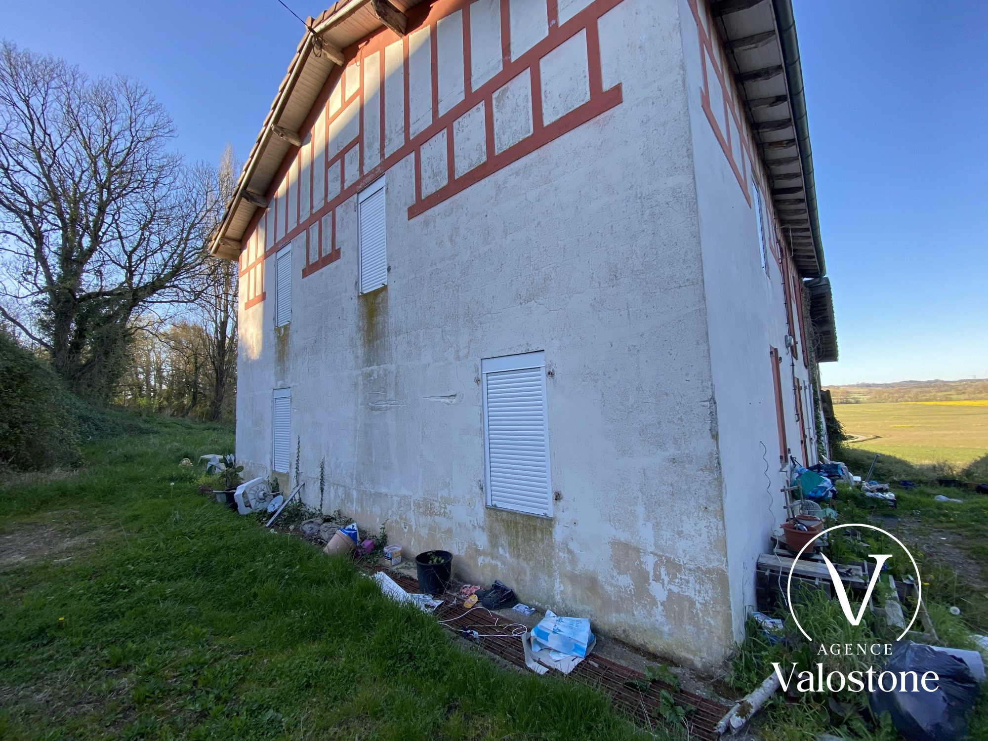 Photo 3 — VALOSTONE INTERNATIONAL