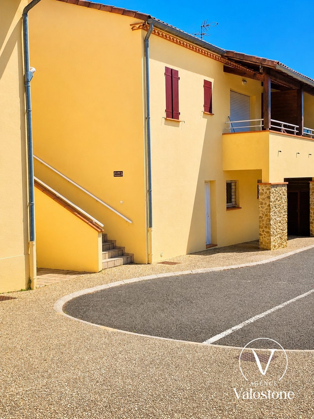 Photo 10 — VALOSTONE INTERNATIONAL