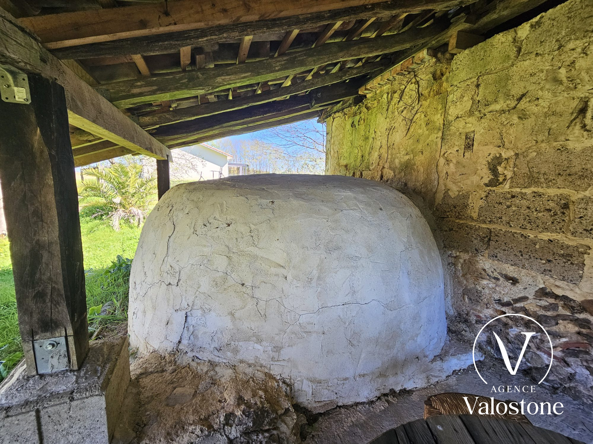 Photo 23 — VALOSTONE INTERNATIONAL