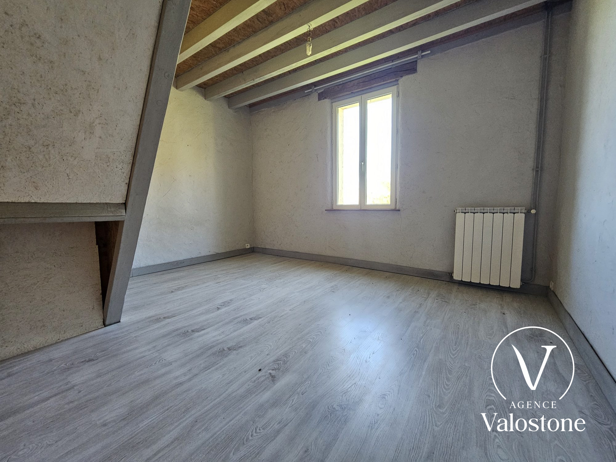 Photo 22 — VALOSTONE INTERNATIONAL