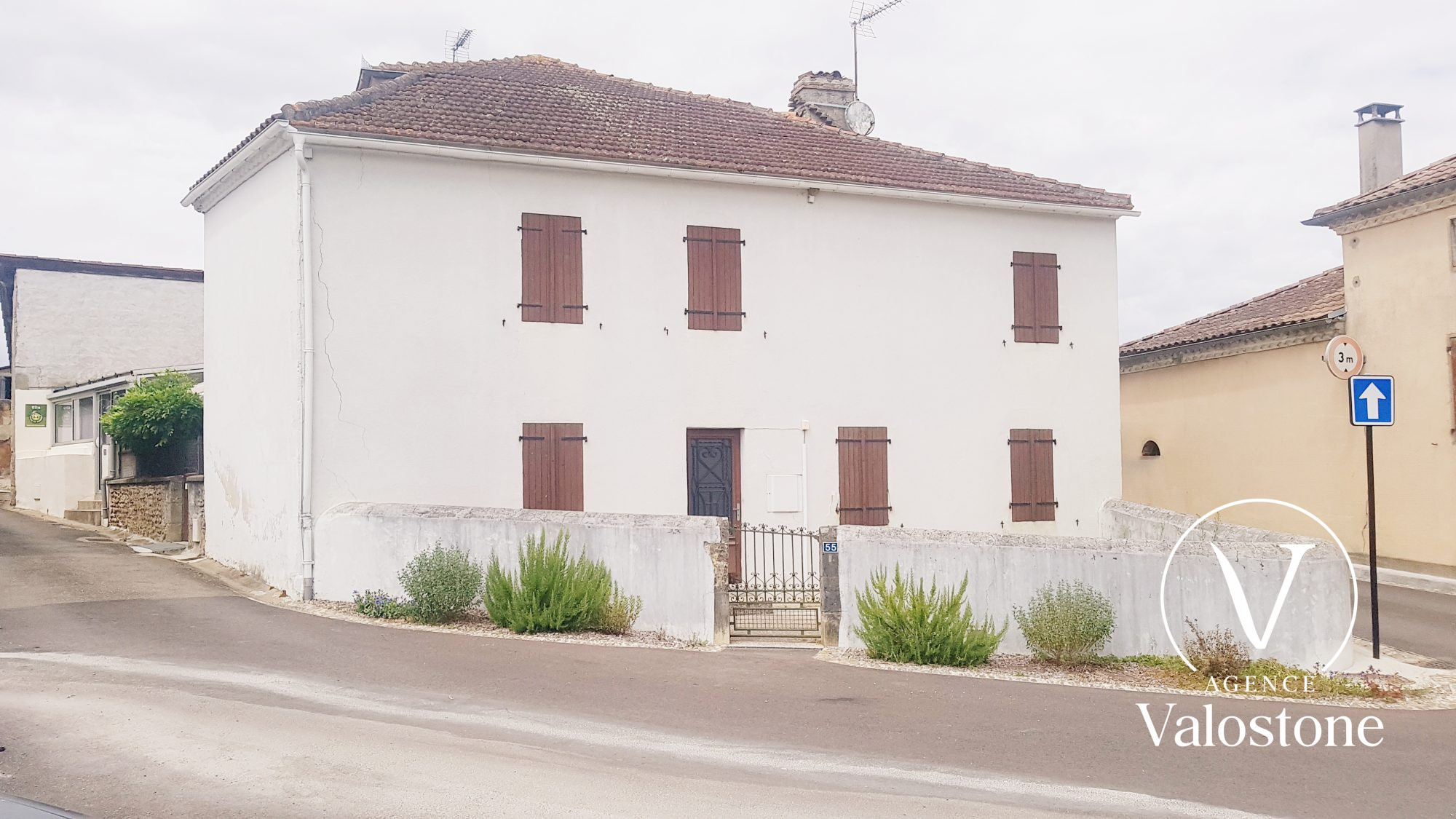 Photo 11 — VALOSTONE INTERNATIONAL