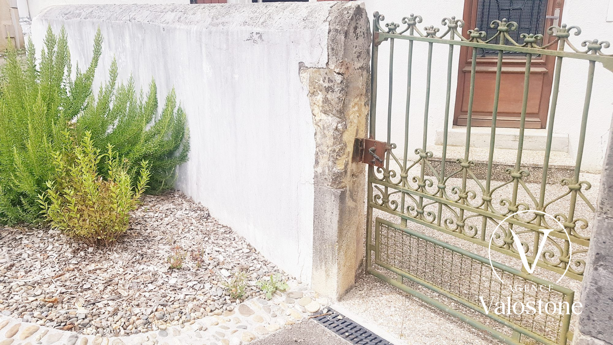 Photo 3 — VALOSTONE INTERNATIONAL