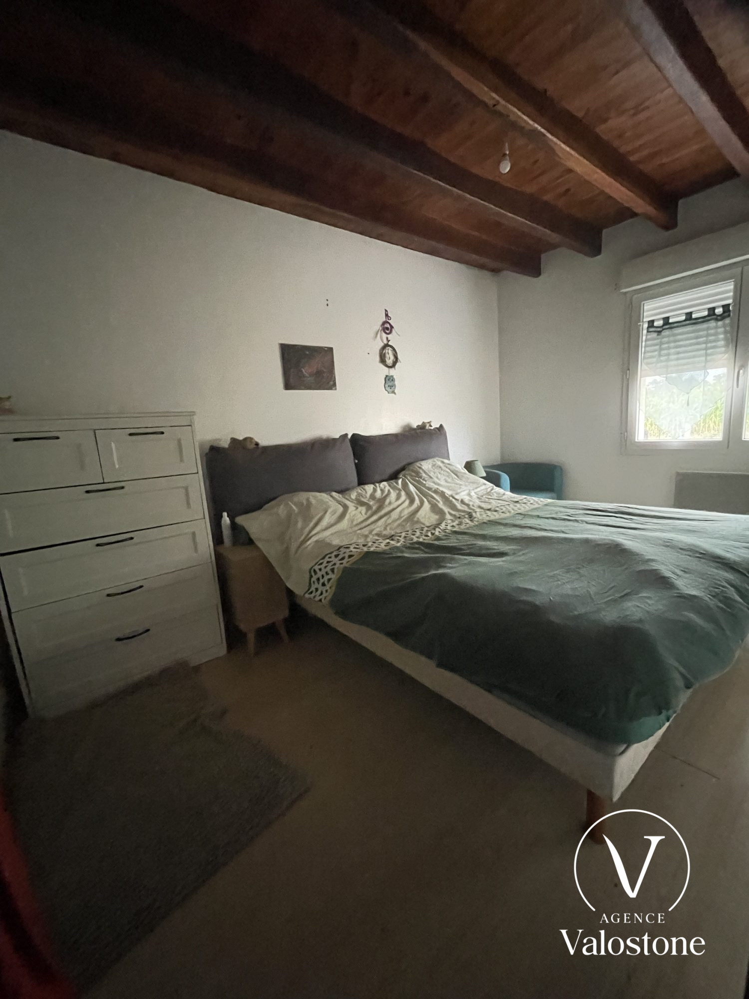 Photo 4 — VALOSTONE INTERNATIONAL