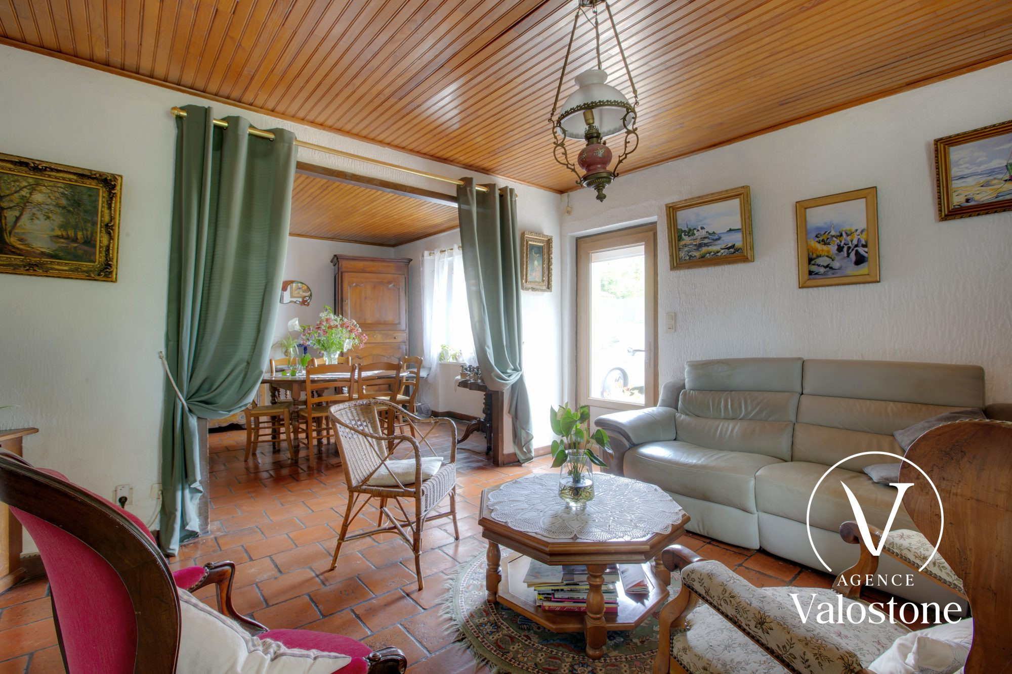 Photo 8 — VALOSTONE INTERNATIONAL