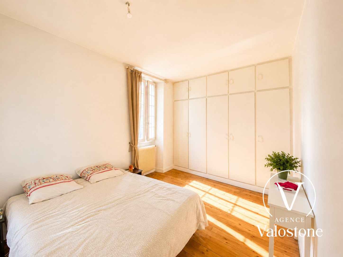 Photo 14 — VALOSTONE INTERNATIONAL