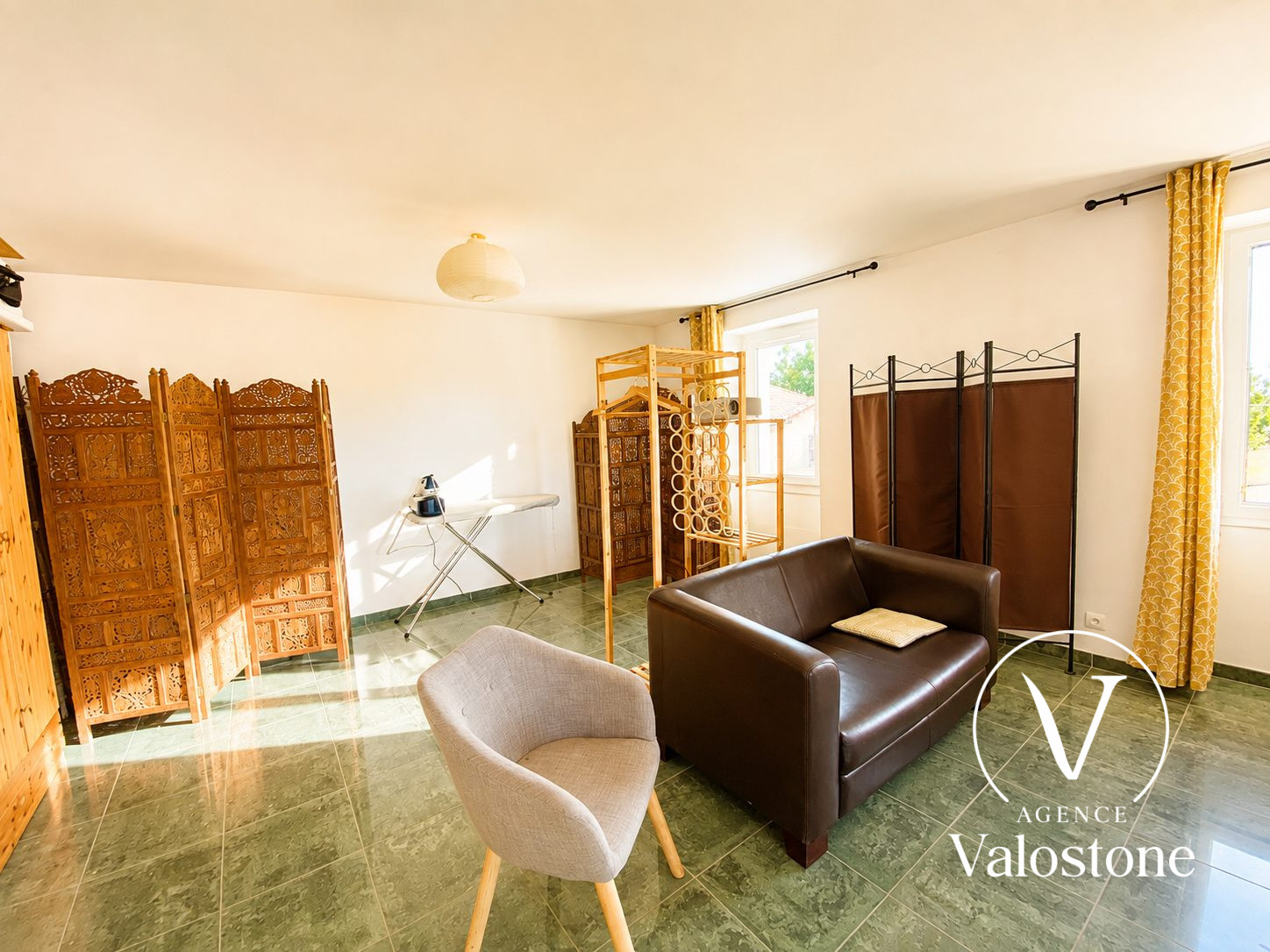 Photo 7 — VALOSTONE INTERNATIONAL