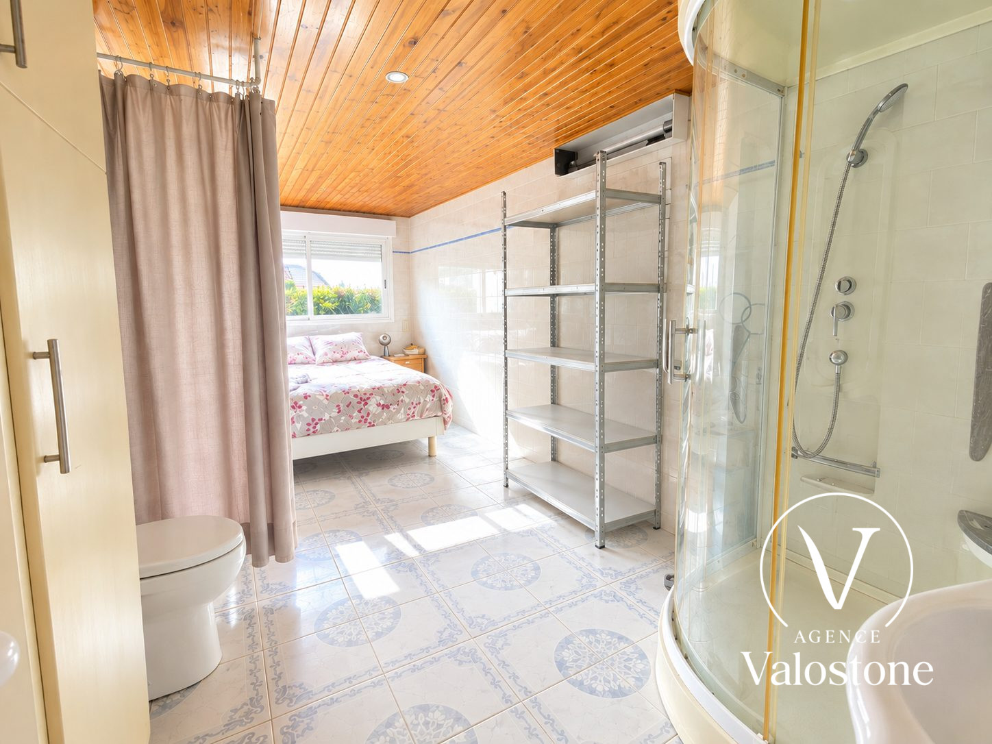 Photo 10 — VALOSTONE INTERNATIONAL