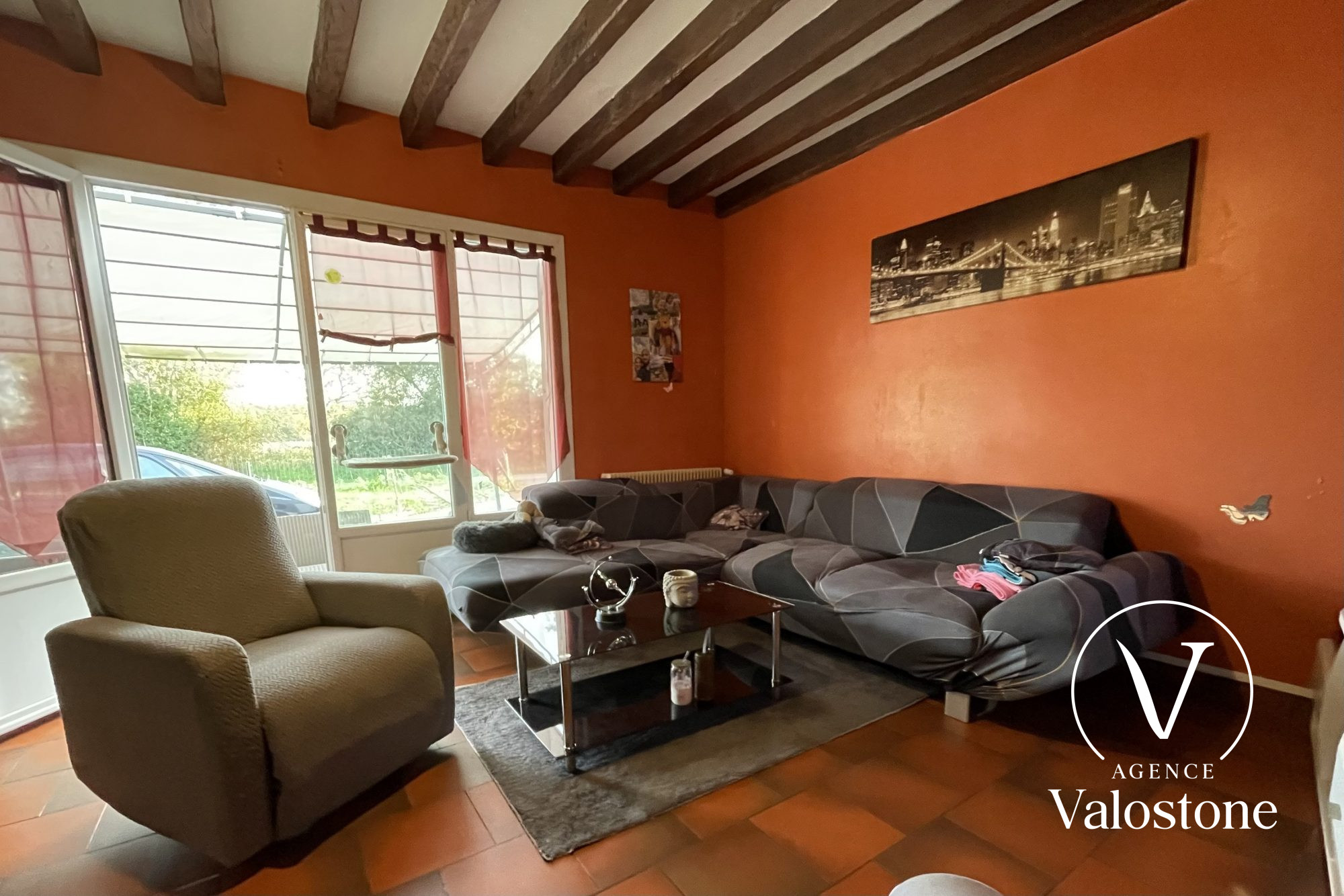 Photo 4 — VALOSTONE INTERNATIONAL