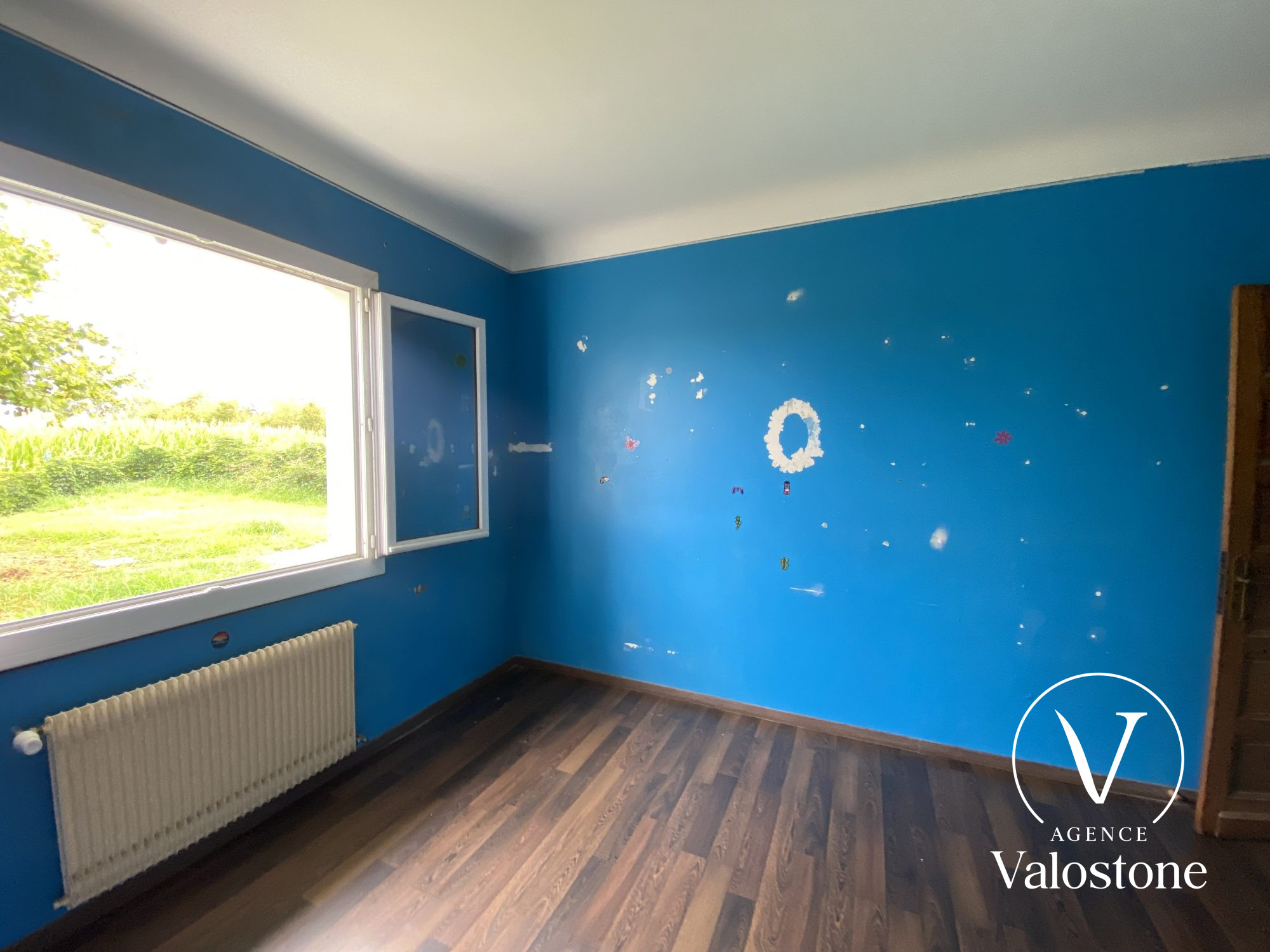 Photo 7 — VALOSTONE INTERNATIONAL