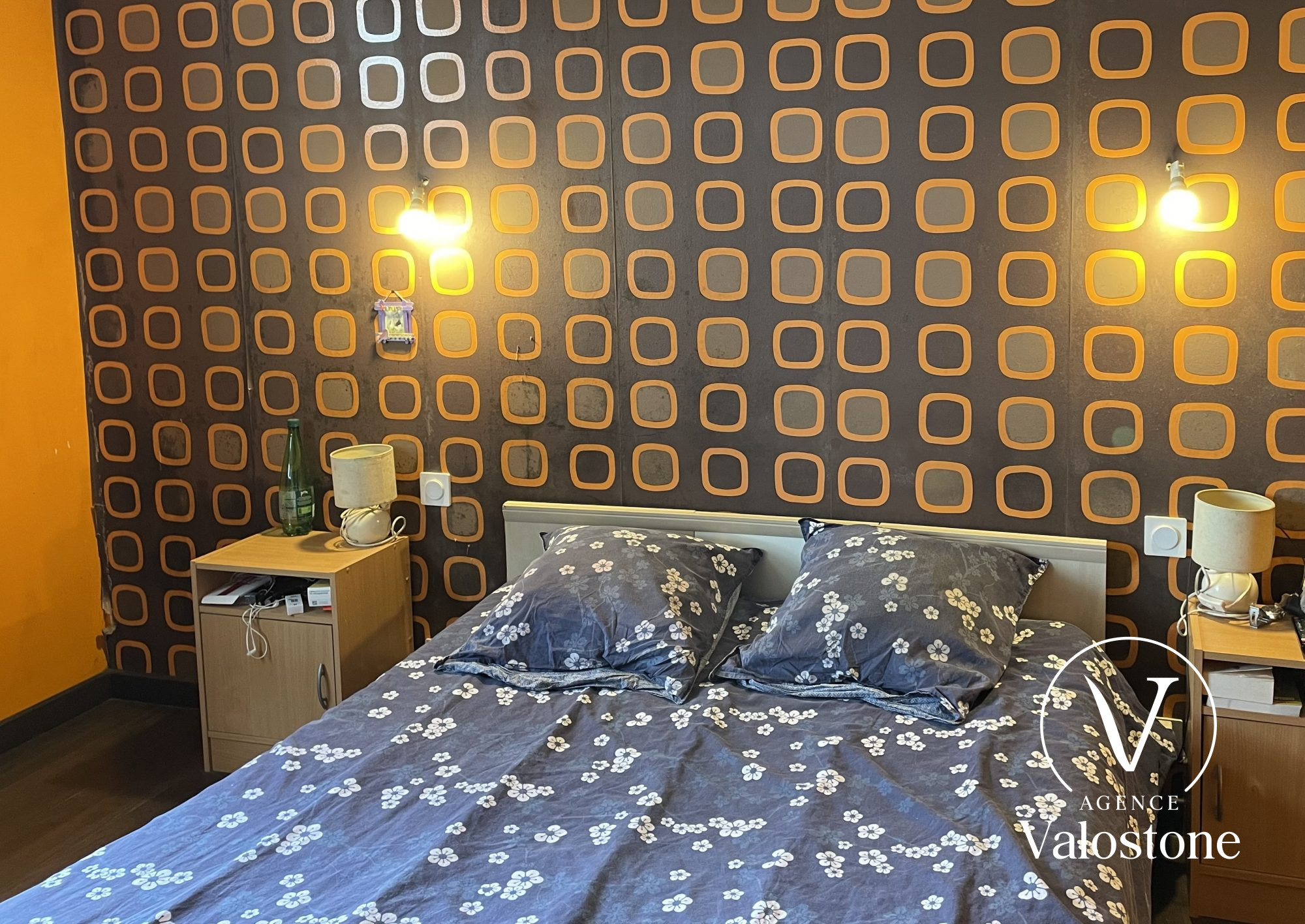 Photo 8 — VALOSTONE INTERNATIONAL
