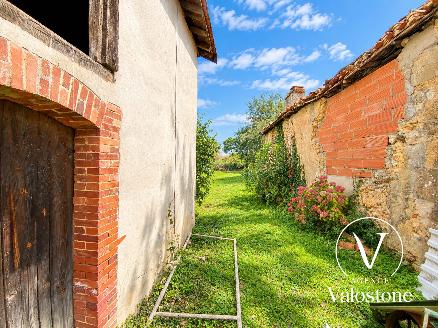 Photo 6 — VALOSTONE INTERNATIONAL