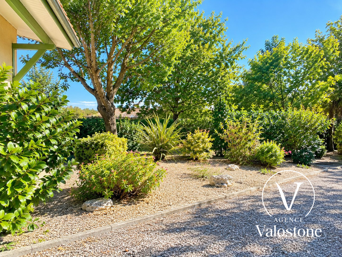 Photo 22 — VALOSTONE INTERNATIONAL