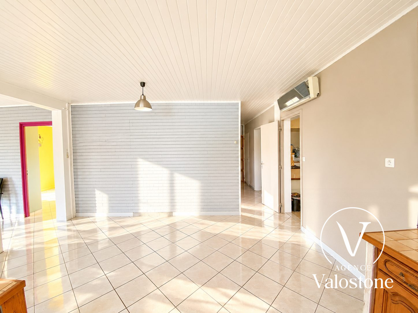 Photo 10 — VALOSTONE INTERNATIONAL