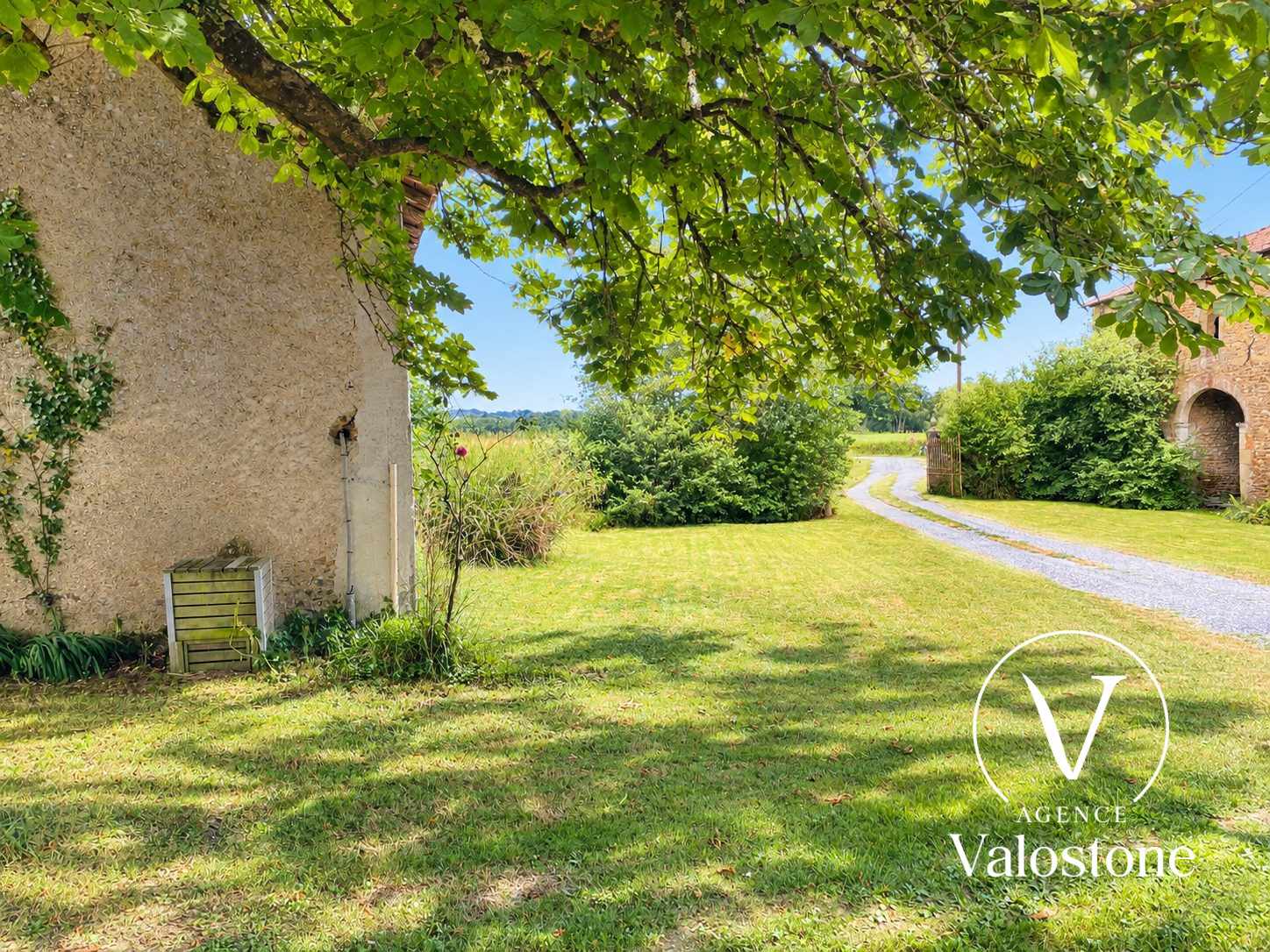 Photo 2 — VALOSTONE INTERNATIONAL