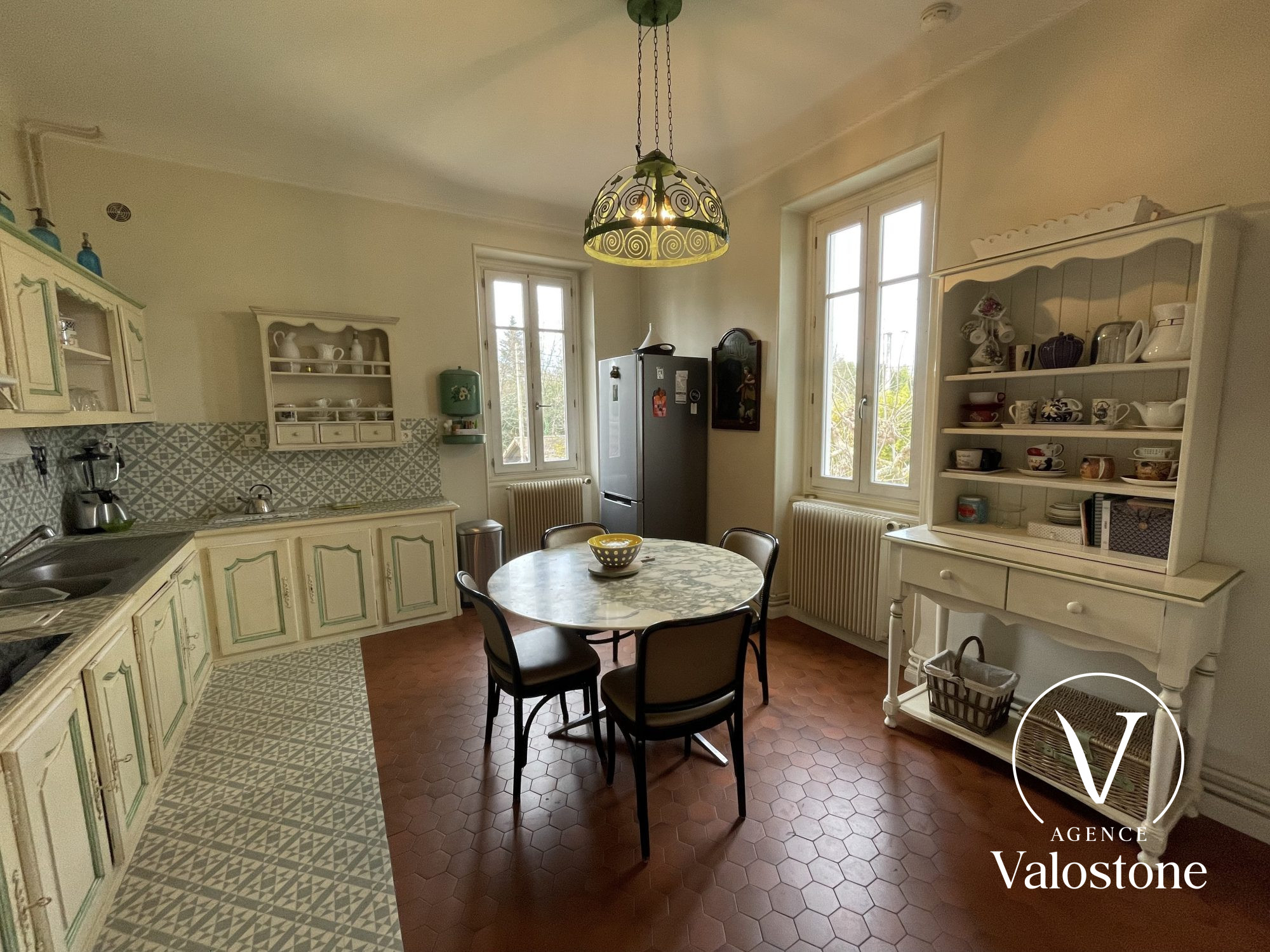 Photo 8 — VALOSTONE INTERNATIONAL
