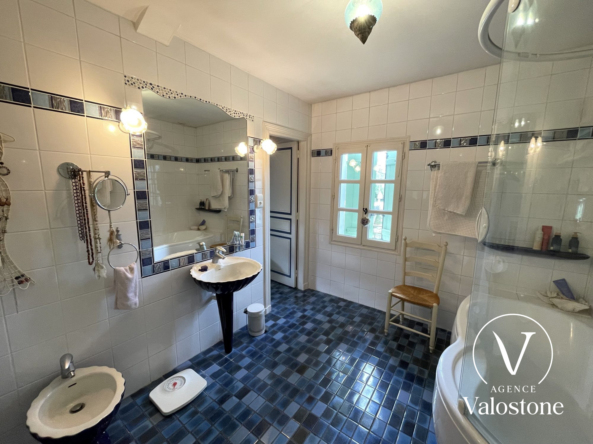 Photo 12 — VALOSTONE INTERNATIONAL