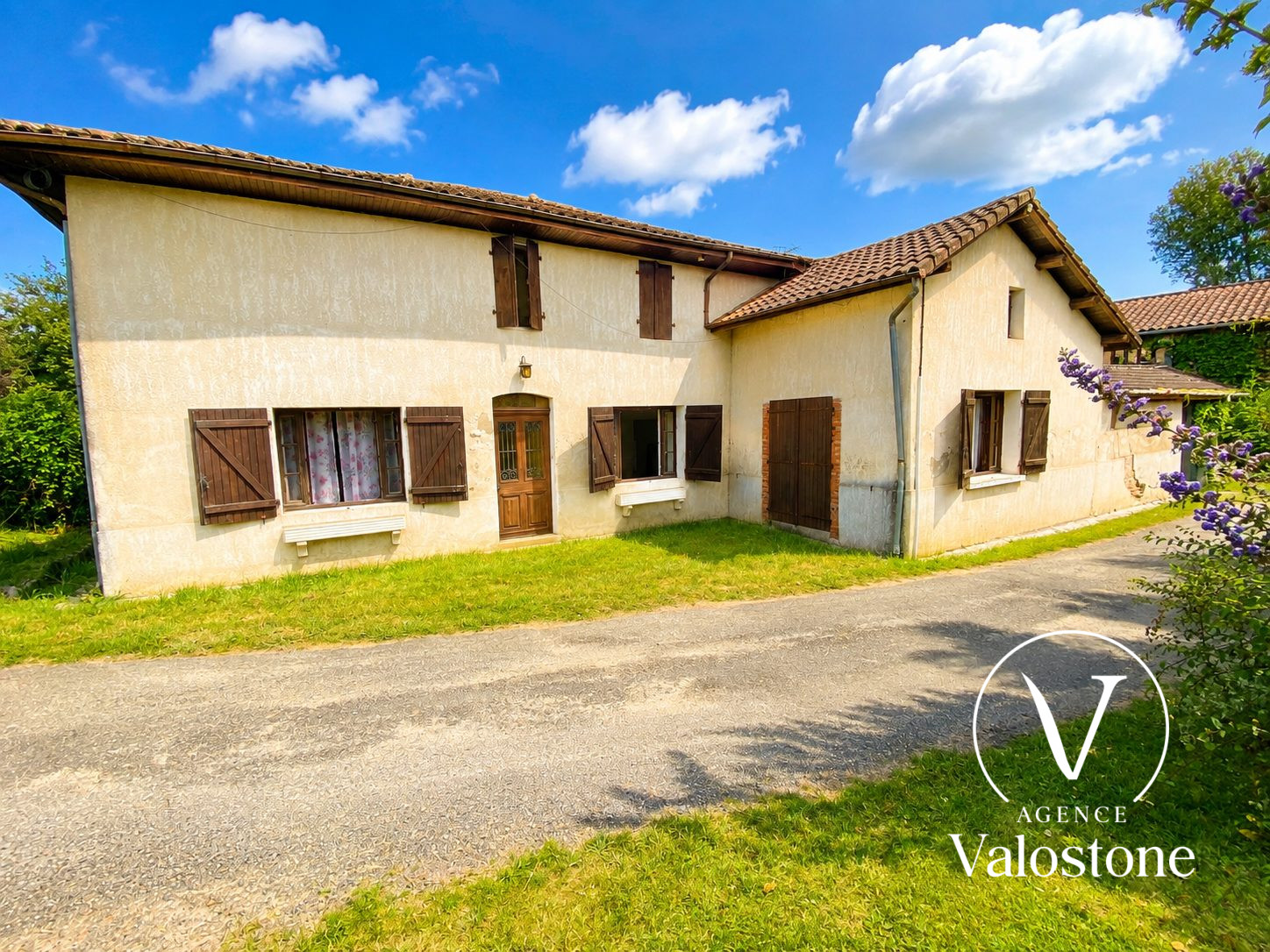Photo 3 — VALOSTONE INTERNATIONAL