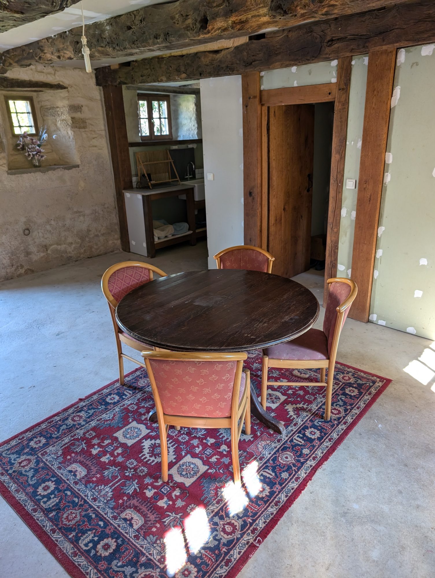 Photo 6 — CABINET A&G