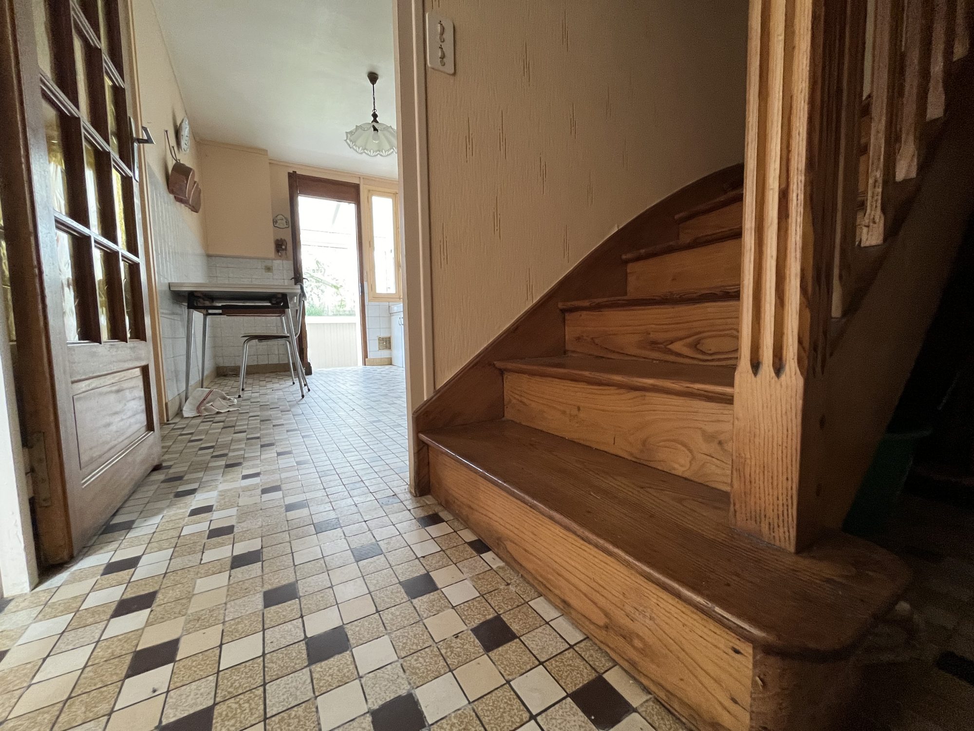 Photo 18 — CABINET A&G