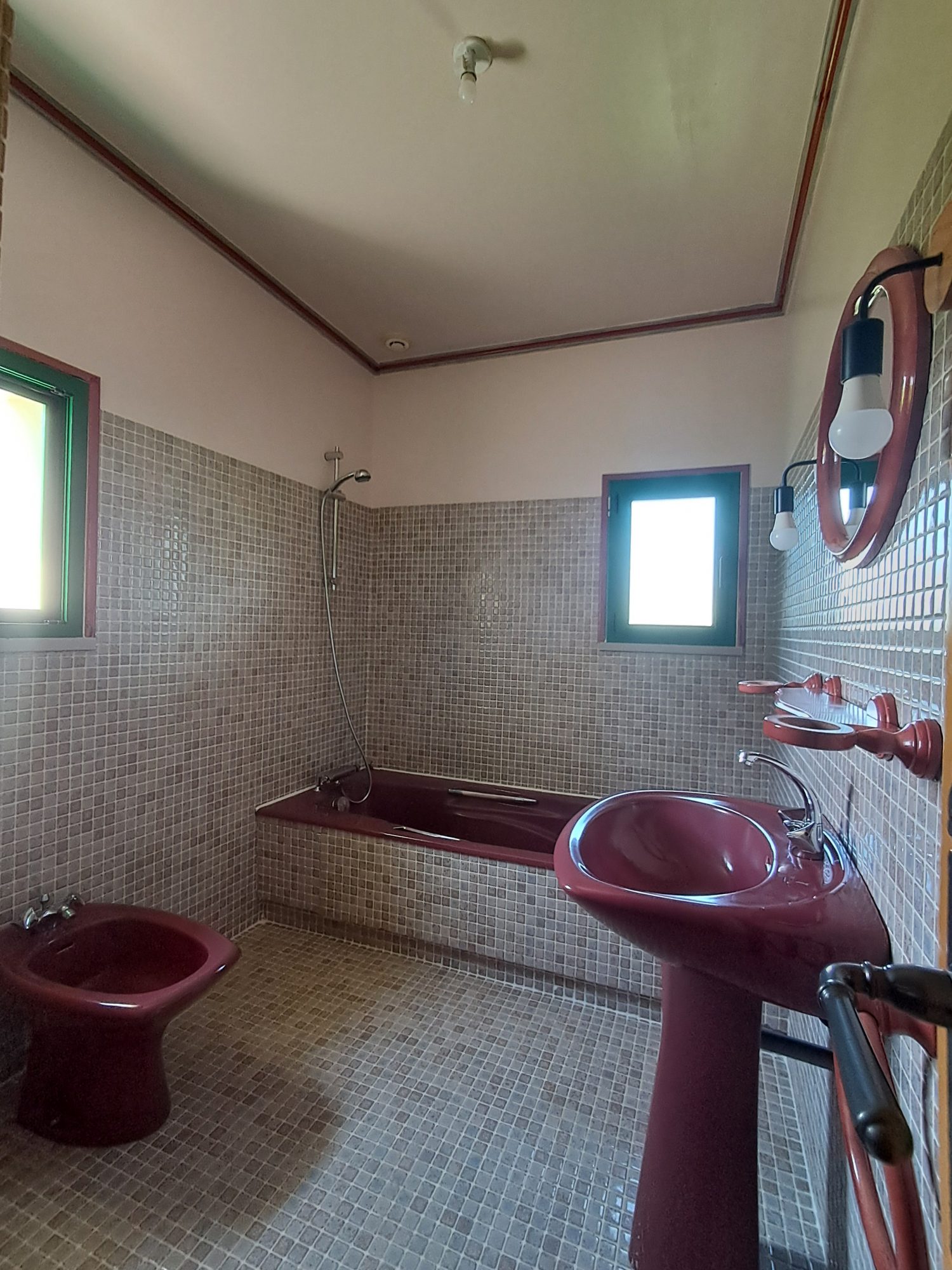 Photo 10 — CABINET A&G