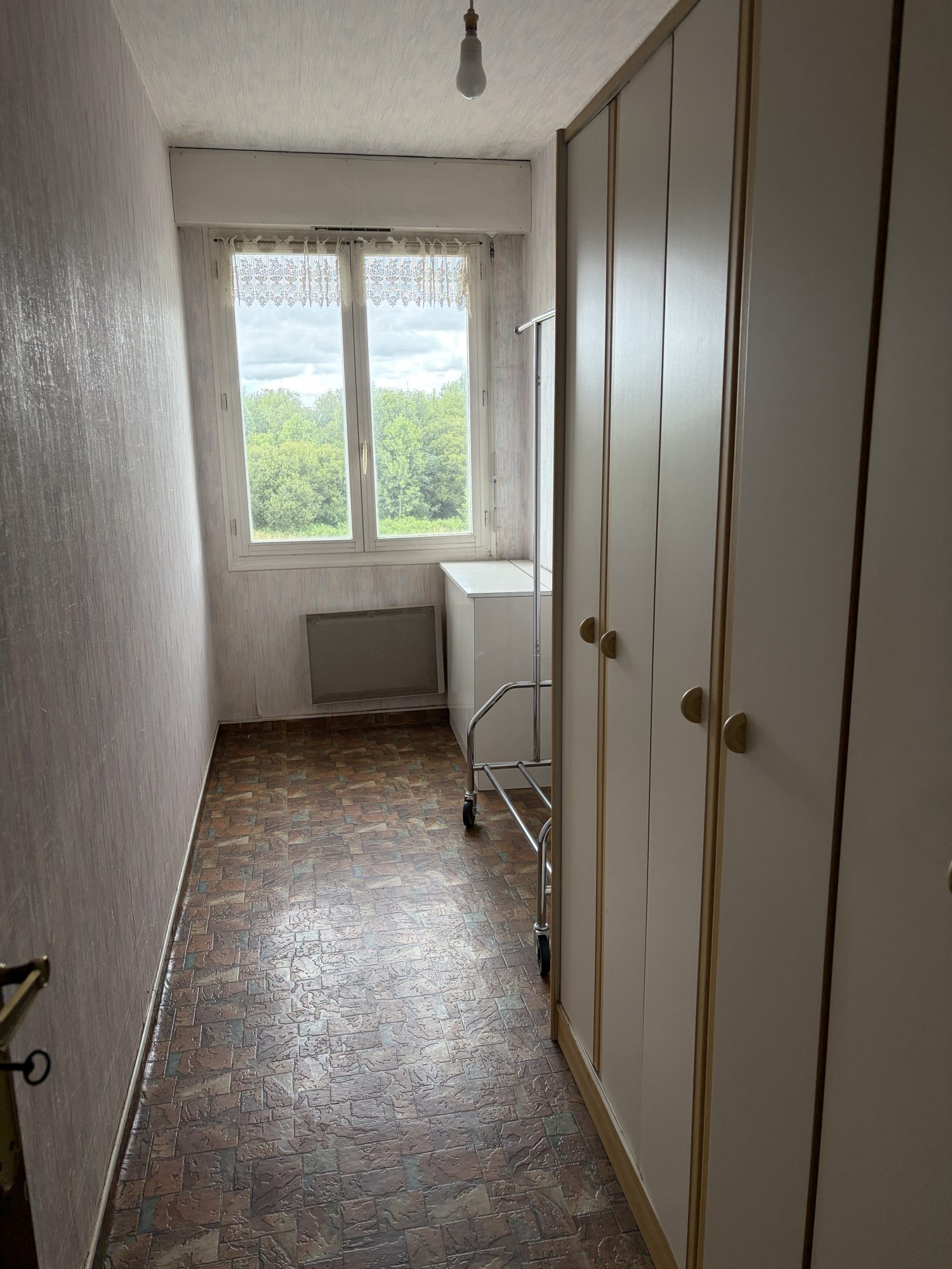 Photo 10 — CABINET A&G