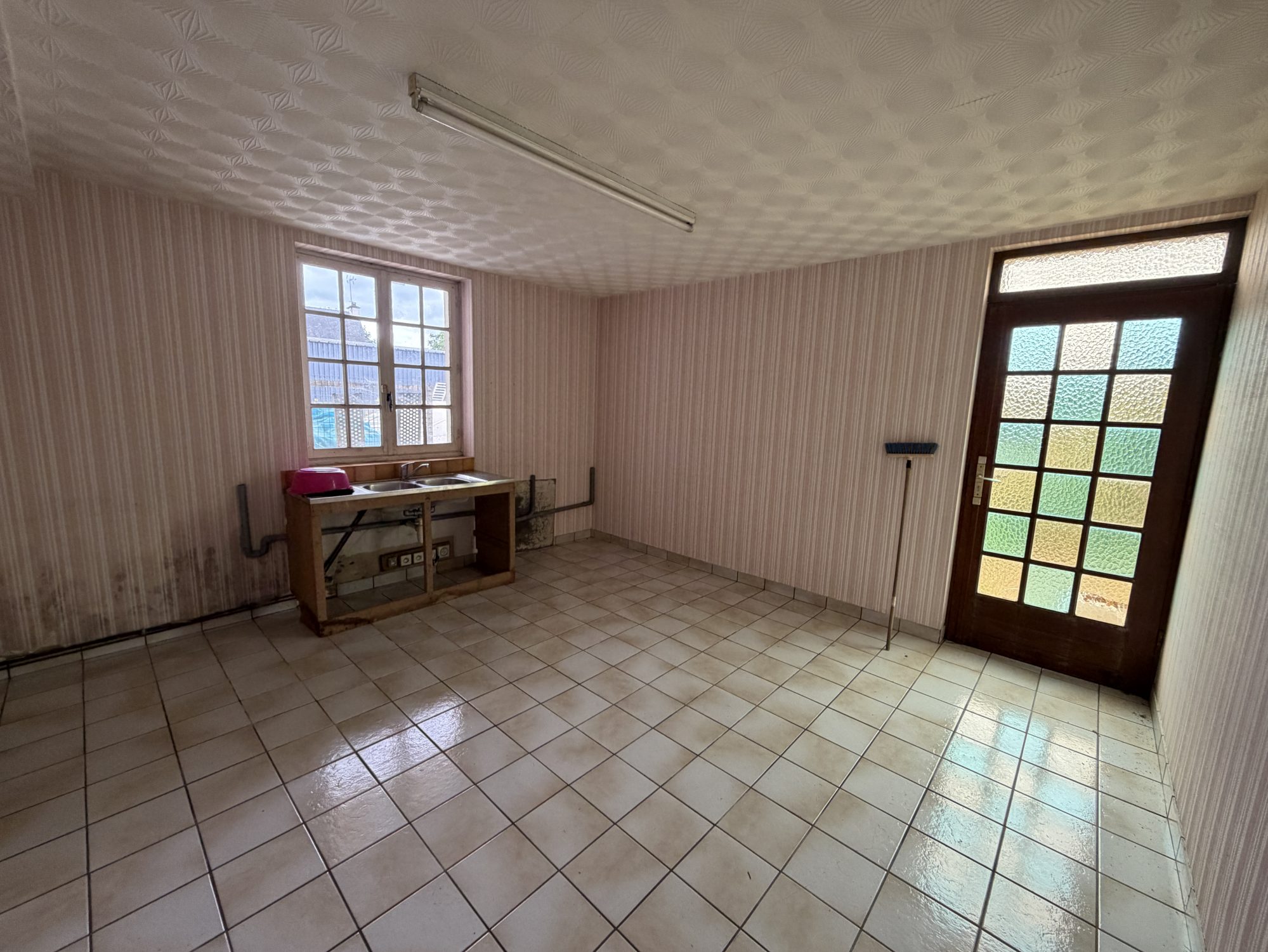 Photo 18 — CABINET A&G