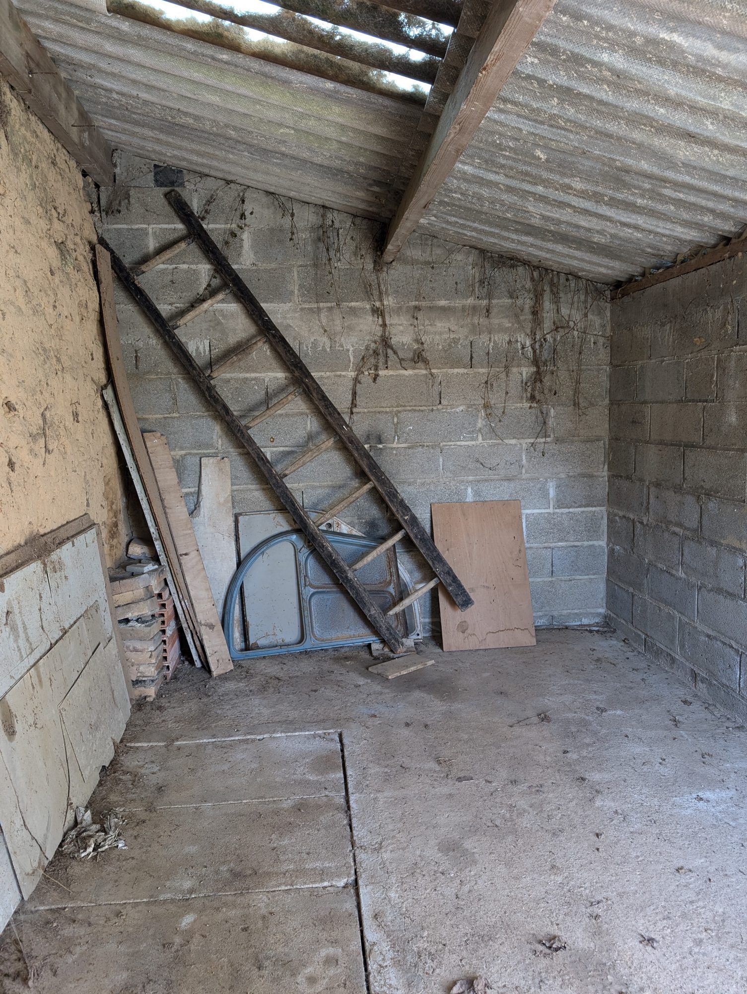 Photo 19 — CABINET A&G