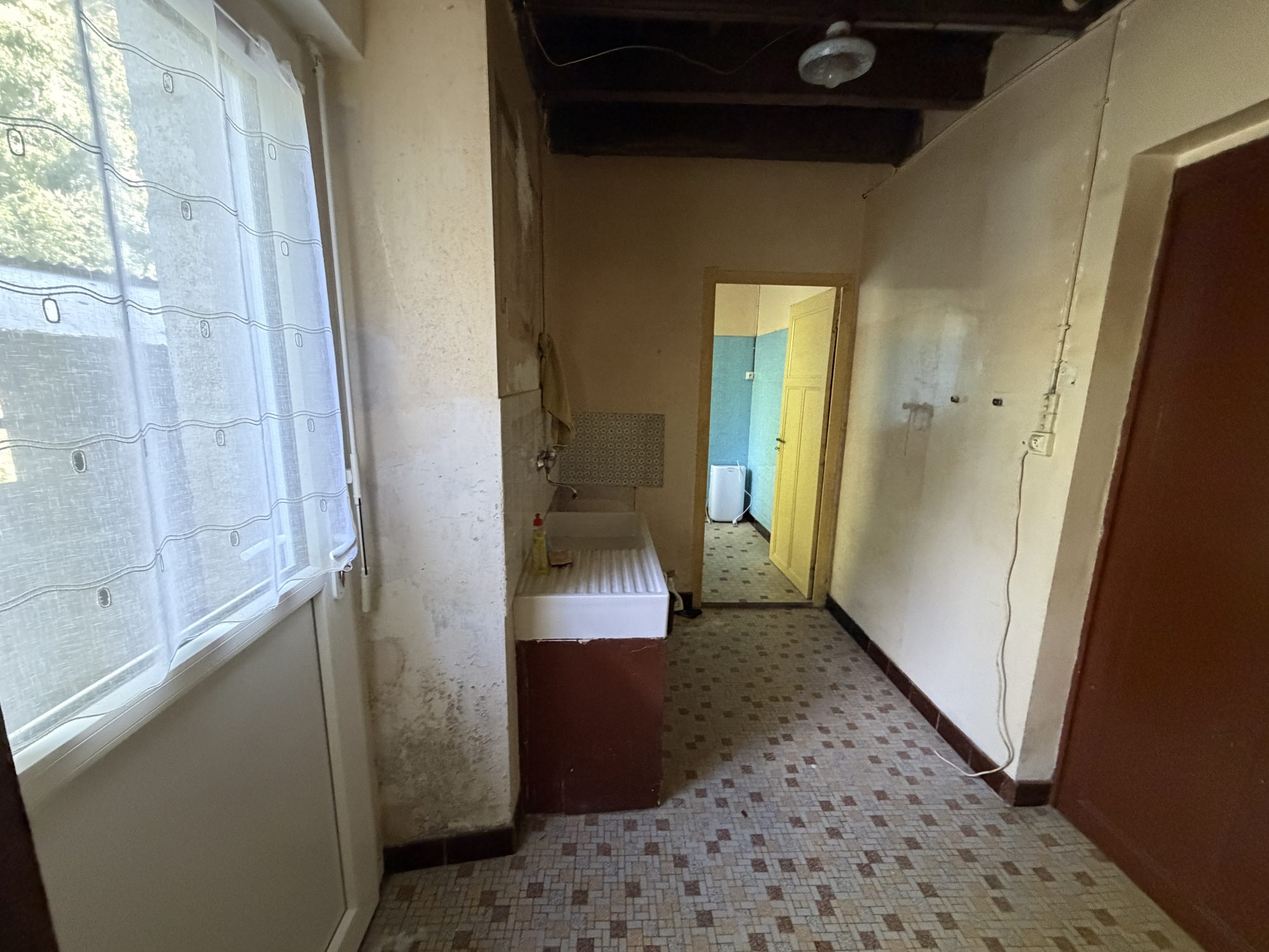 Photo 10 — CABINET A&G