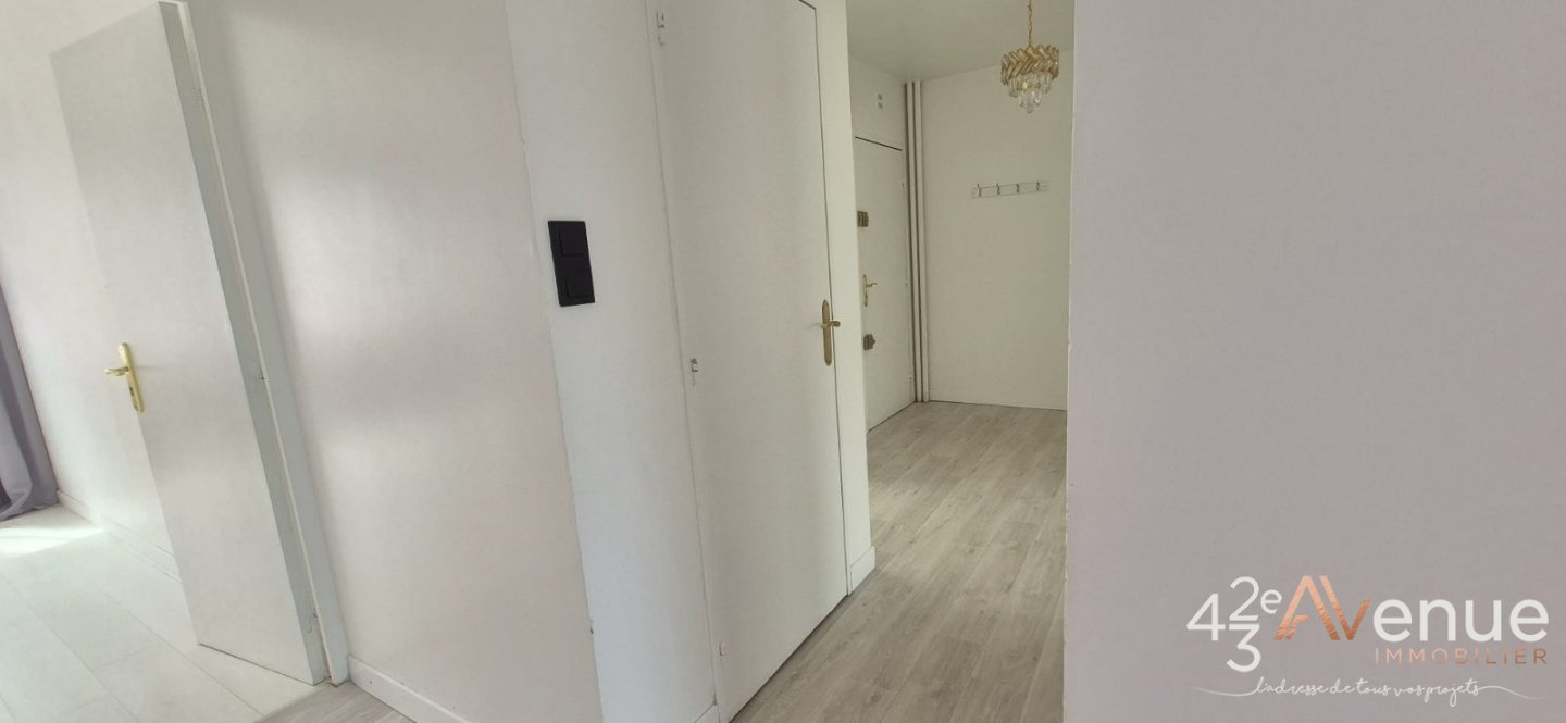 Photo 12 — 42eme Avenue
