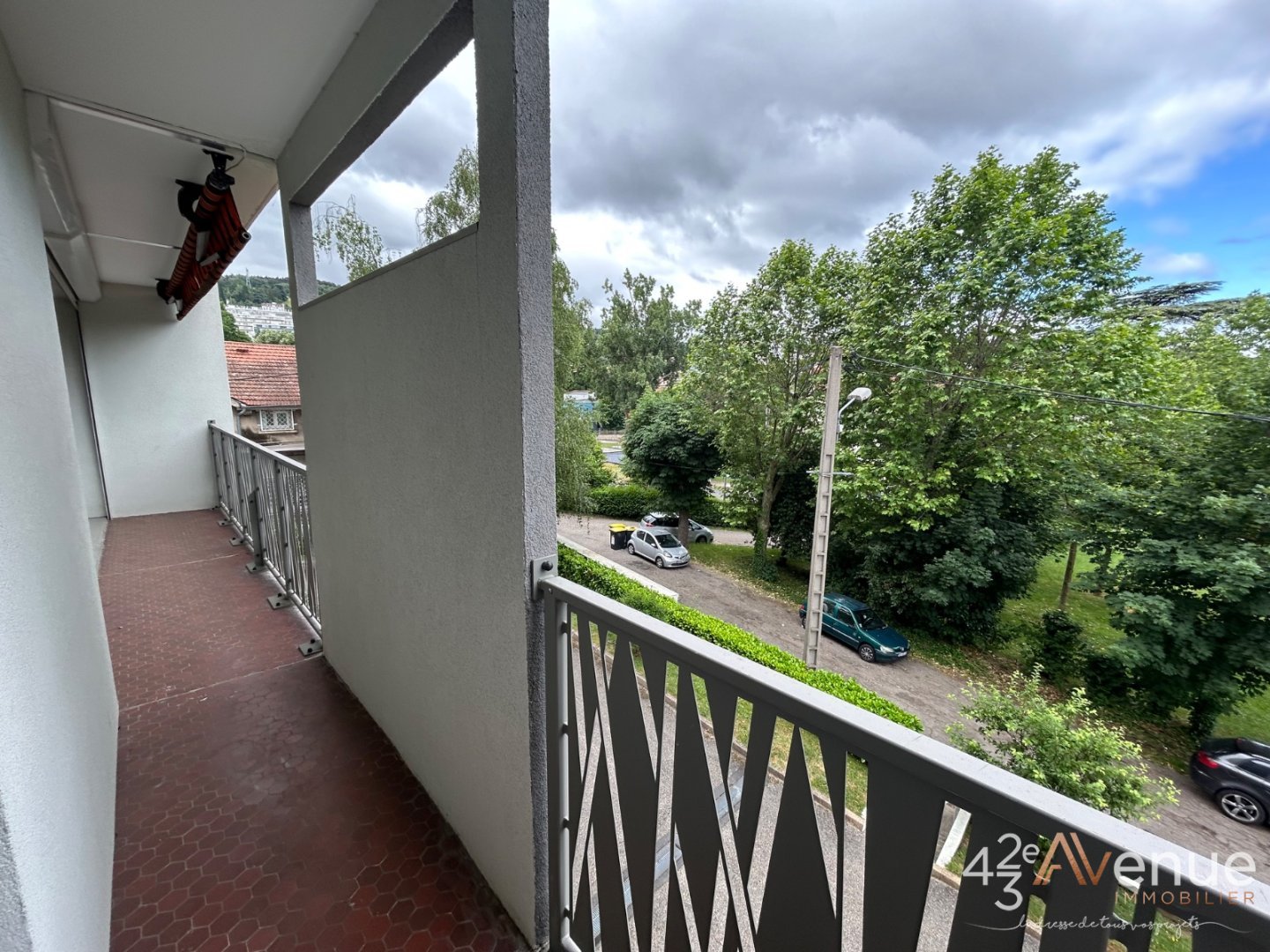 Photo 2 — 42eme Avenue