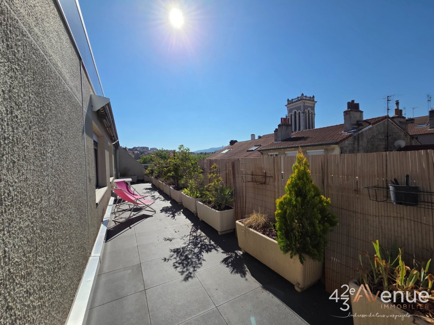 Photo 2 — 42eme Avenue