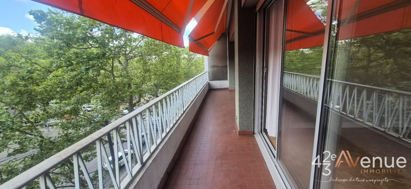 Photo 12 — 42eme Avenue