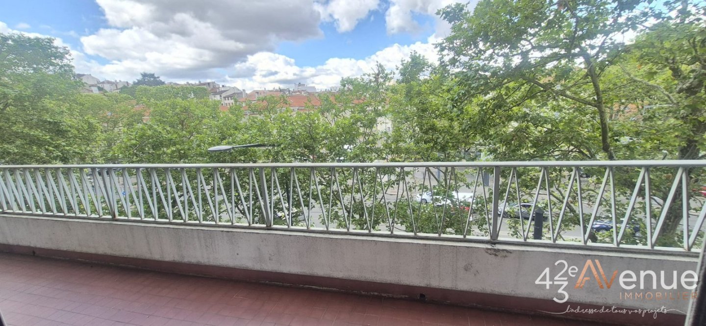 Photo 13 — 42eme Avenue